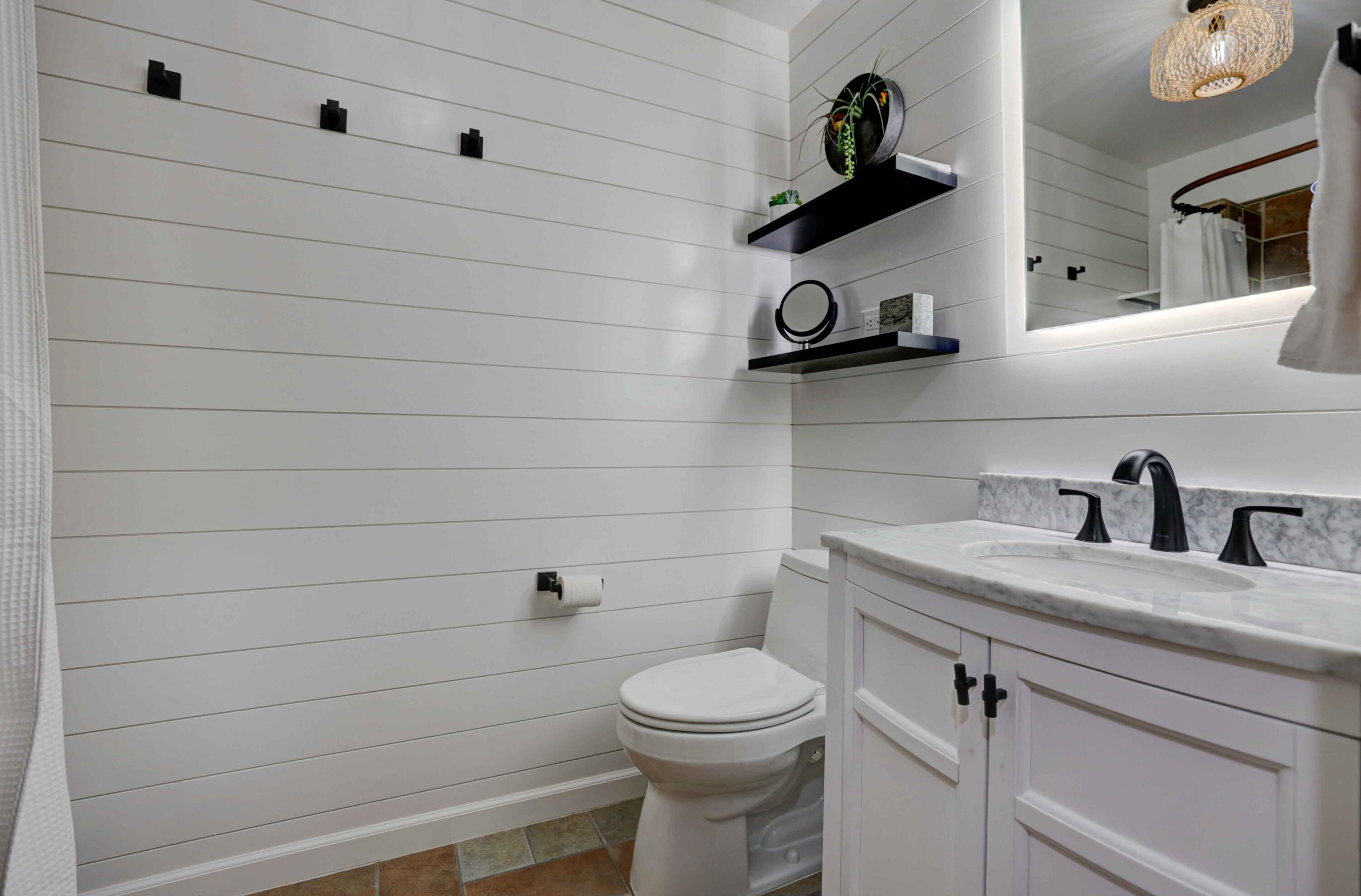 Abbot House Condo - Residential