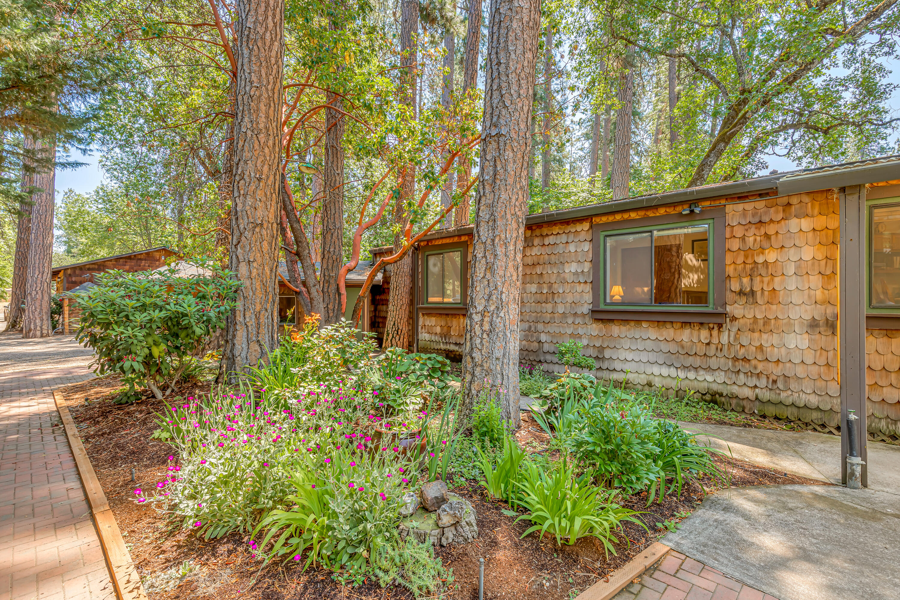 Edgewood Park - Residential