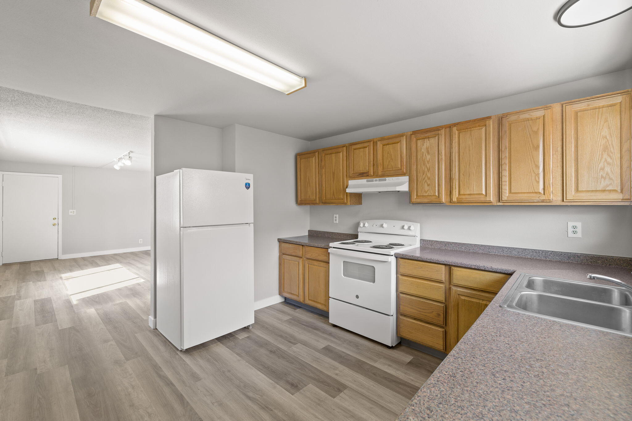 Kenwood - Residential Income