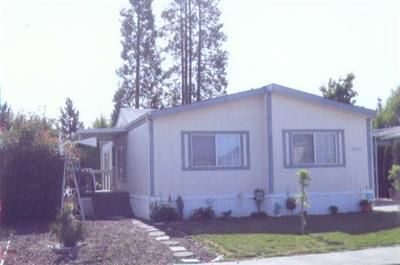 For Info Purposes Only. Mfg Hm Only. No Land Incld. An Ore Motor Veh Dealer Lic Req To List/Sell. Must Qual W/Mgr Janice 479-7230. In Fam Subd. Space Rent $278. Affordable Well Kept Mfg Hm On Nice Street. 2nd Agent Sharon Kier 659-9283. City Schls.