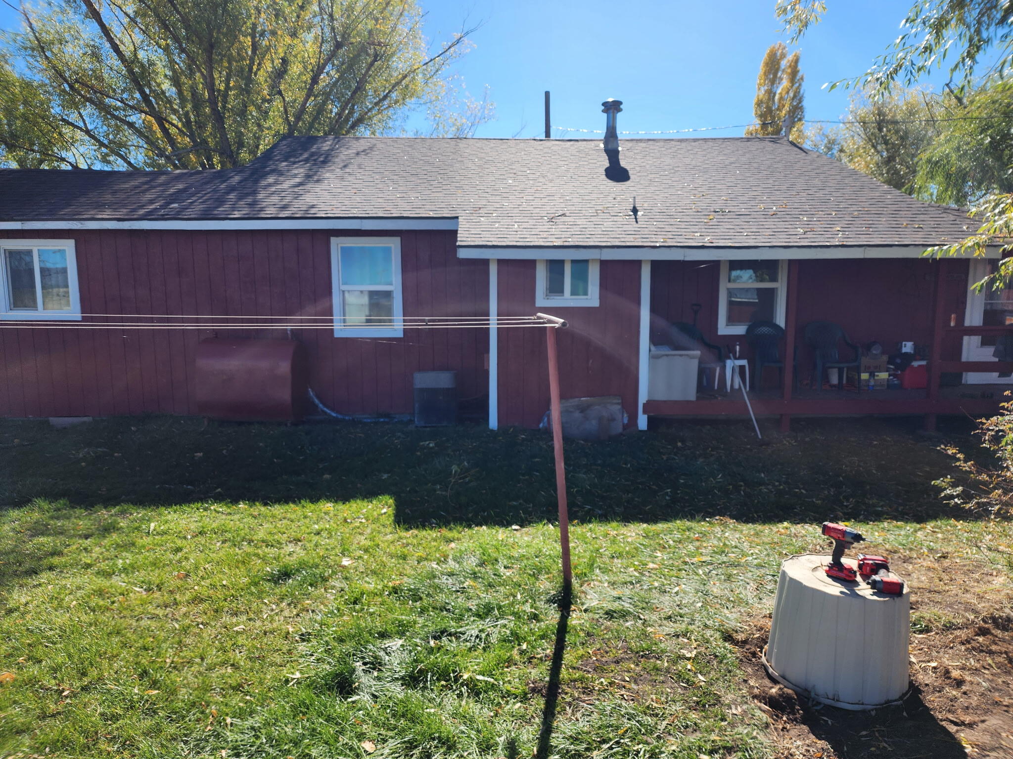 Lovely old farmhouse and working ranch kept in same family for generations.