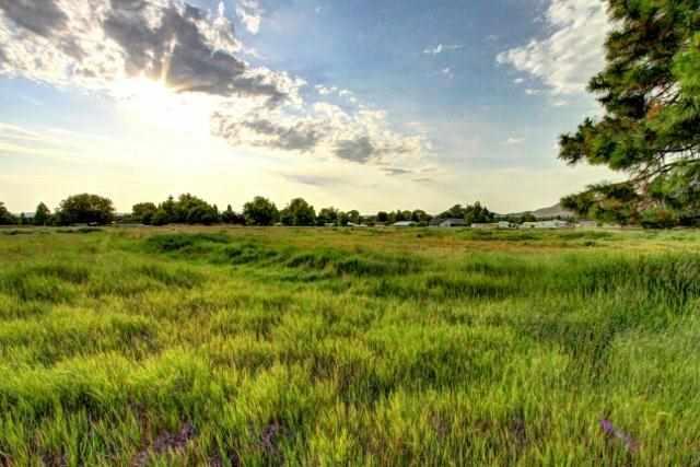 Almost 5 Acres In The Suburbs. Home At 2900 Patterson St Available Too Near Land.