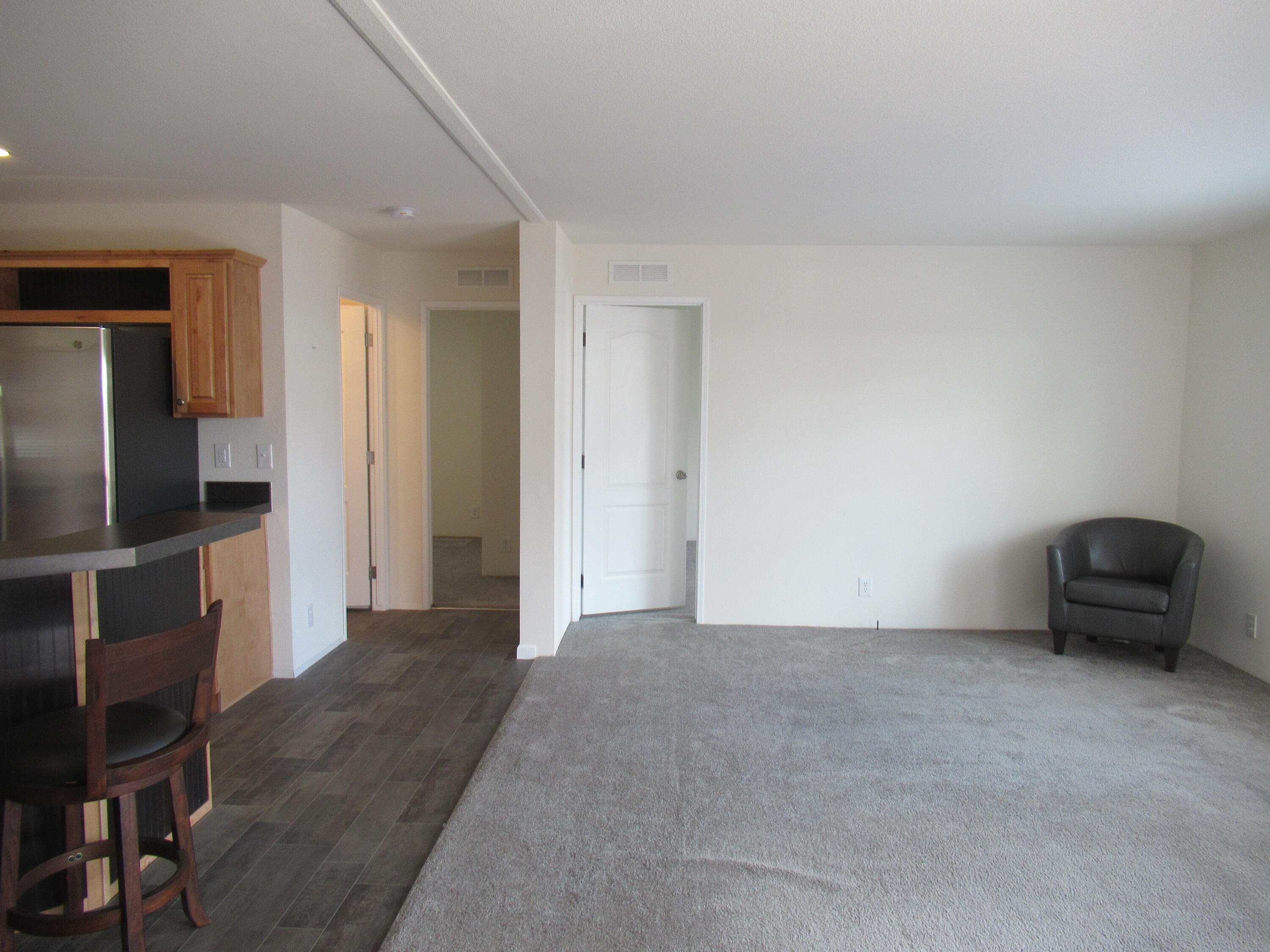 Summers Lane Homes - Residential