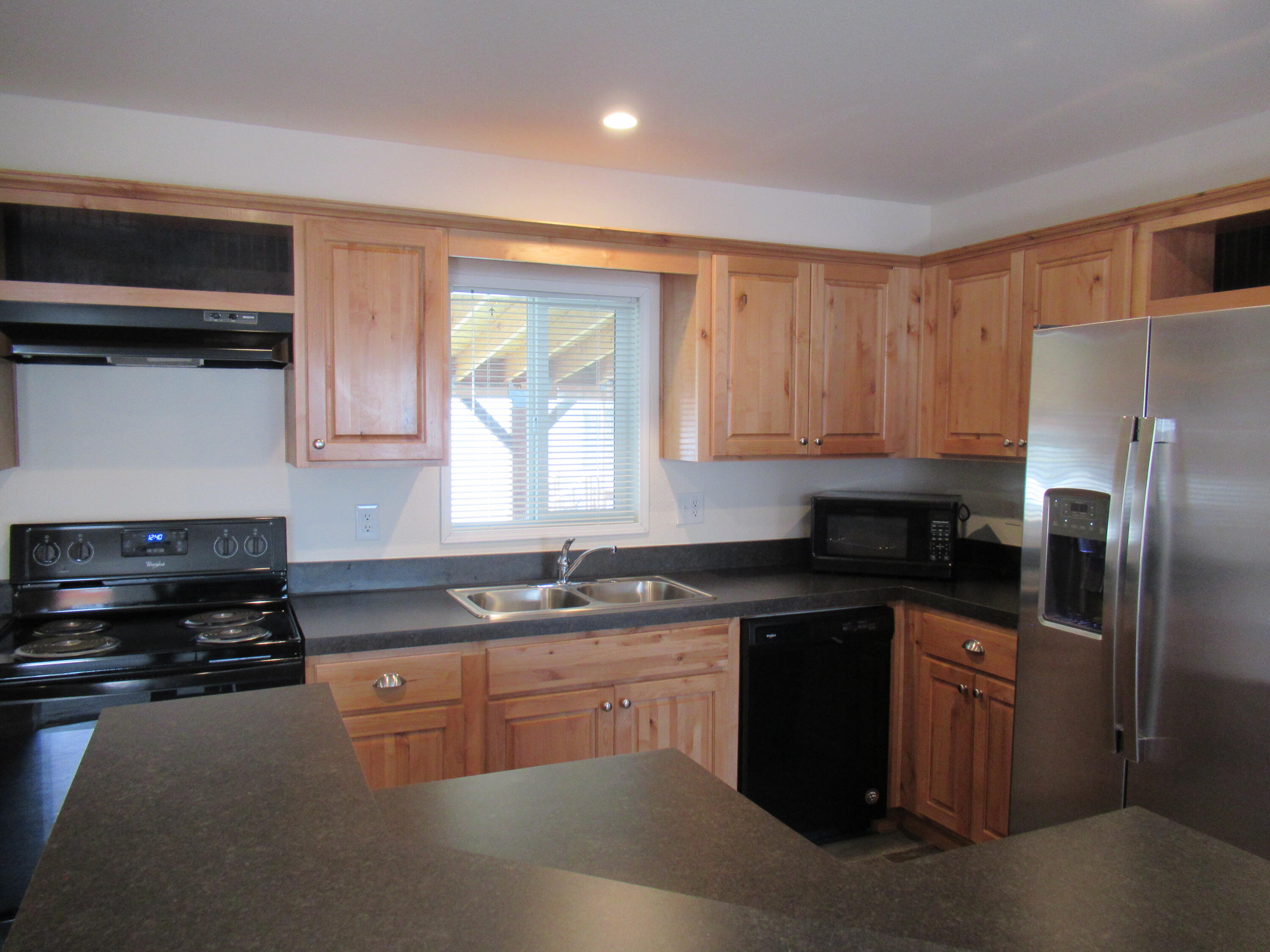 Summers Lane Homes - Residential