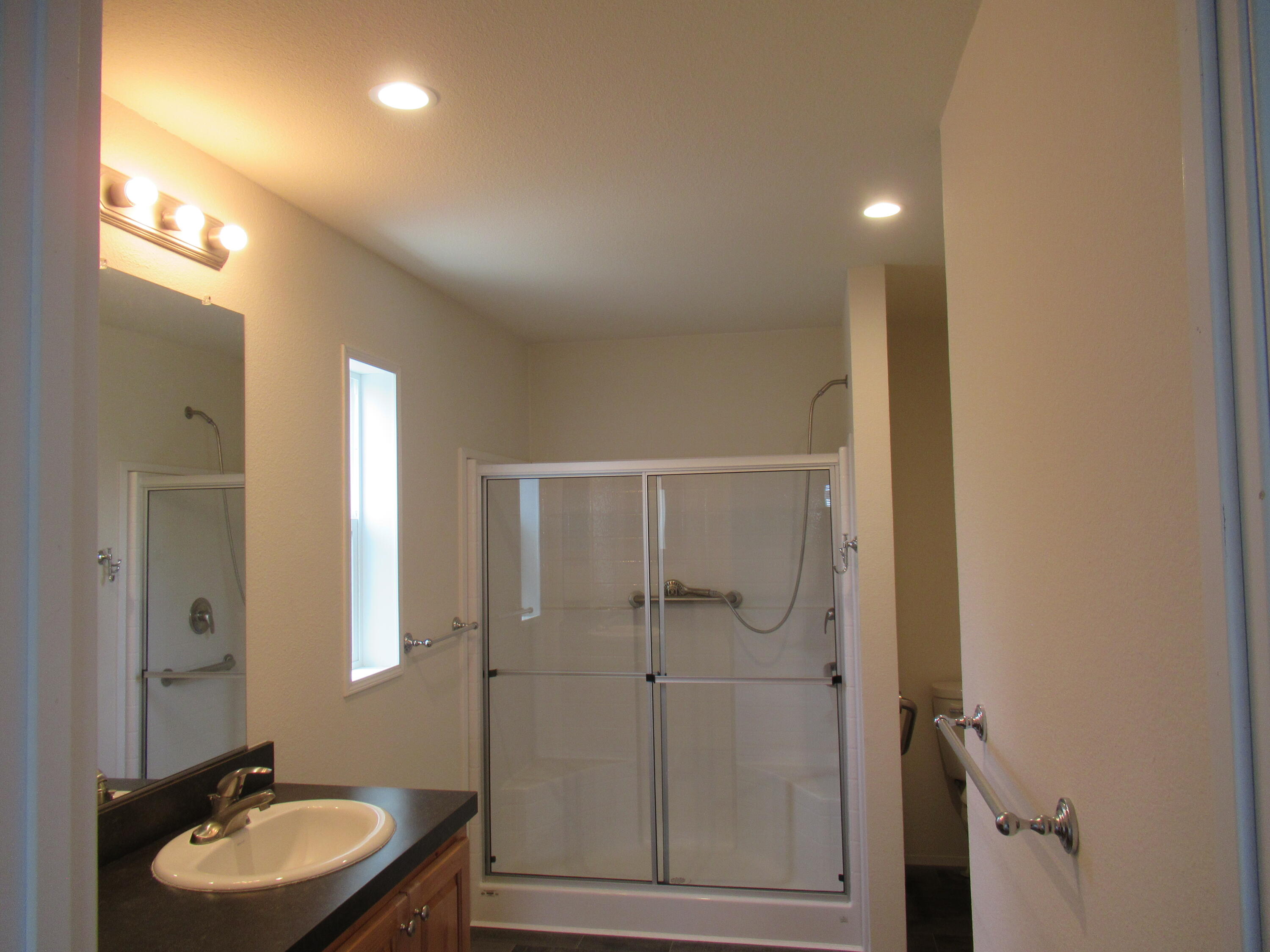 Summers Lane Homes - Residential