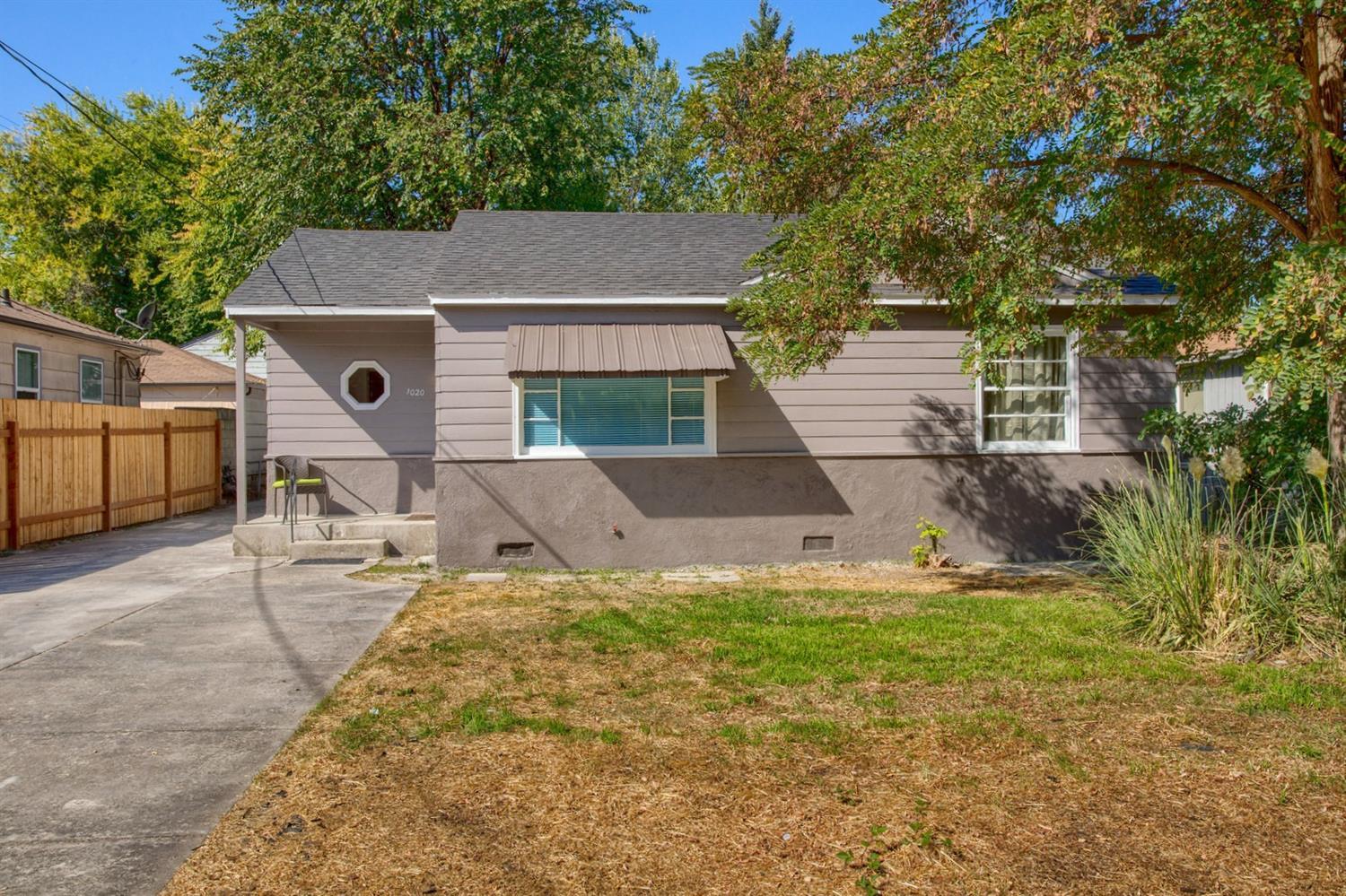 Amazing cottage with new roof, vinyl floors in the kitchen and bath, new countertops and backsplash in the kitchen, new interior and exterior paint, new lighting, some new plumbing fixtures and much more. You'll also find a very nice back yard and a spacious laundry room.