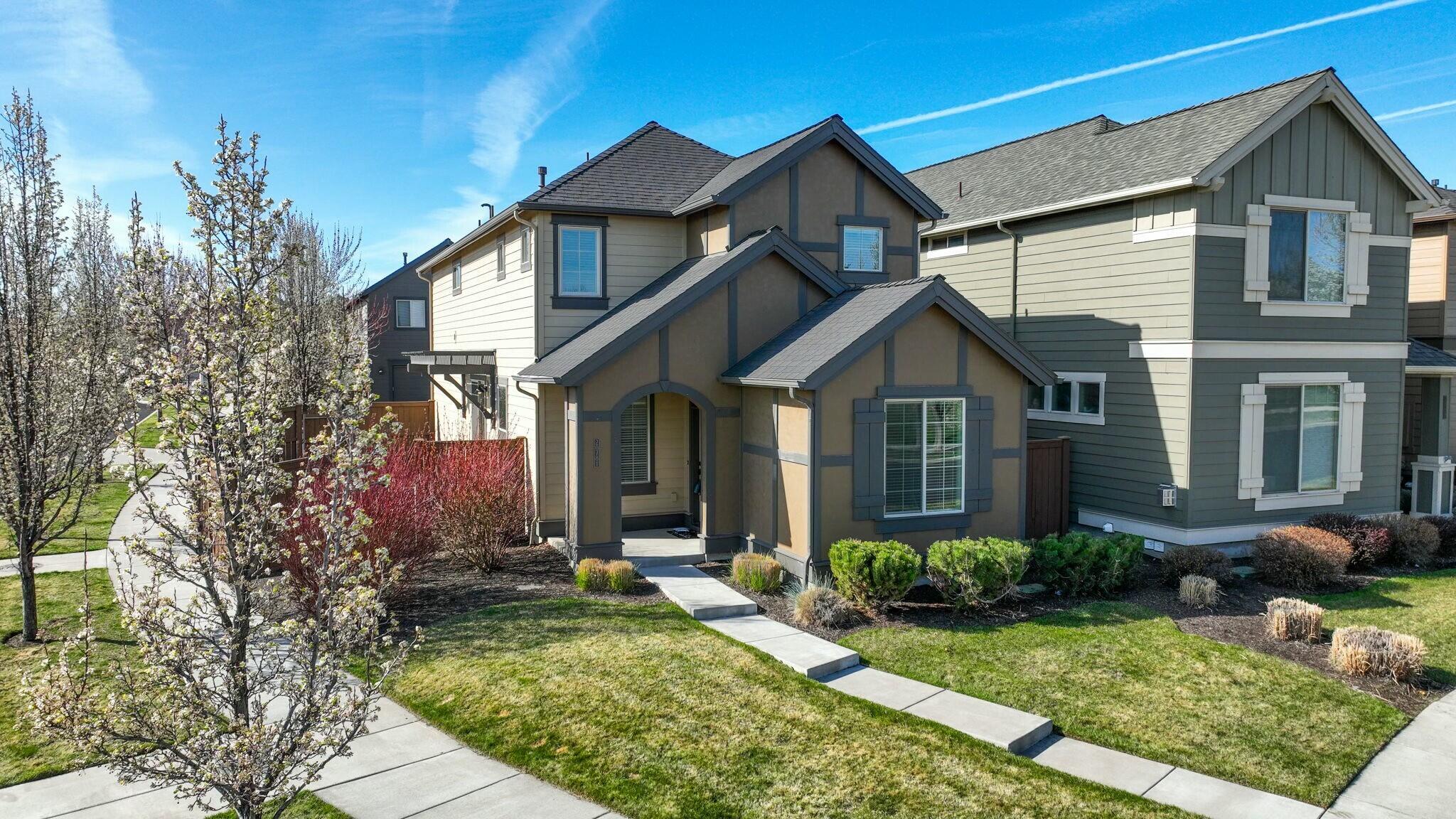 McCall Landing - Residential