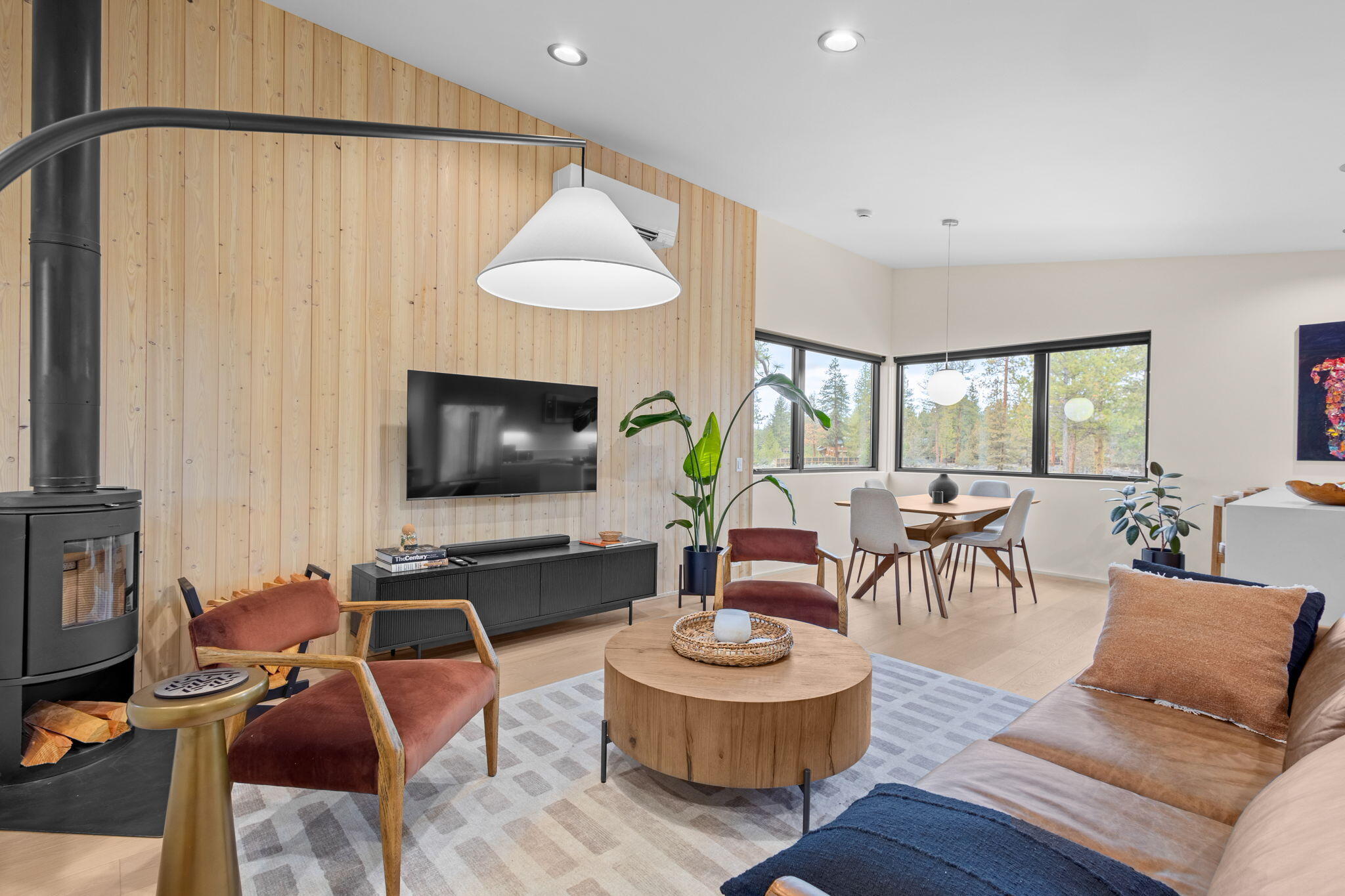 Sisters Woodlands - Residential