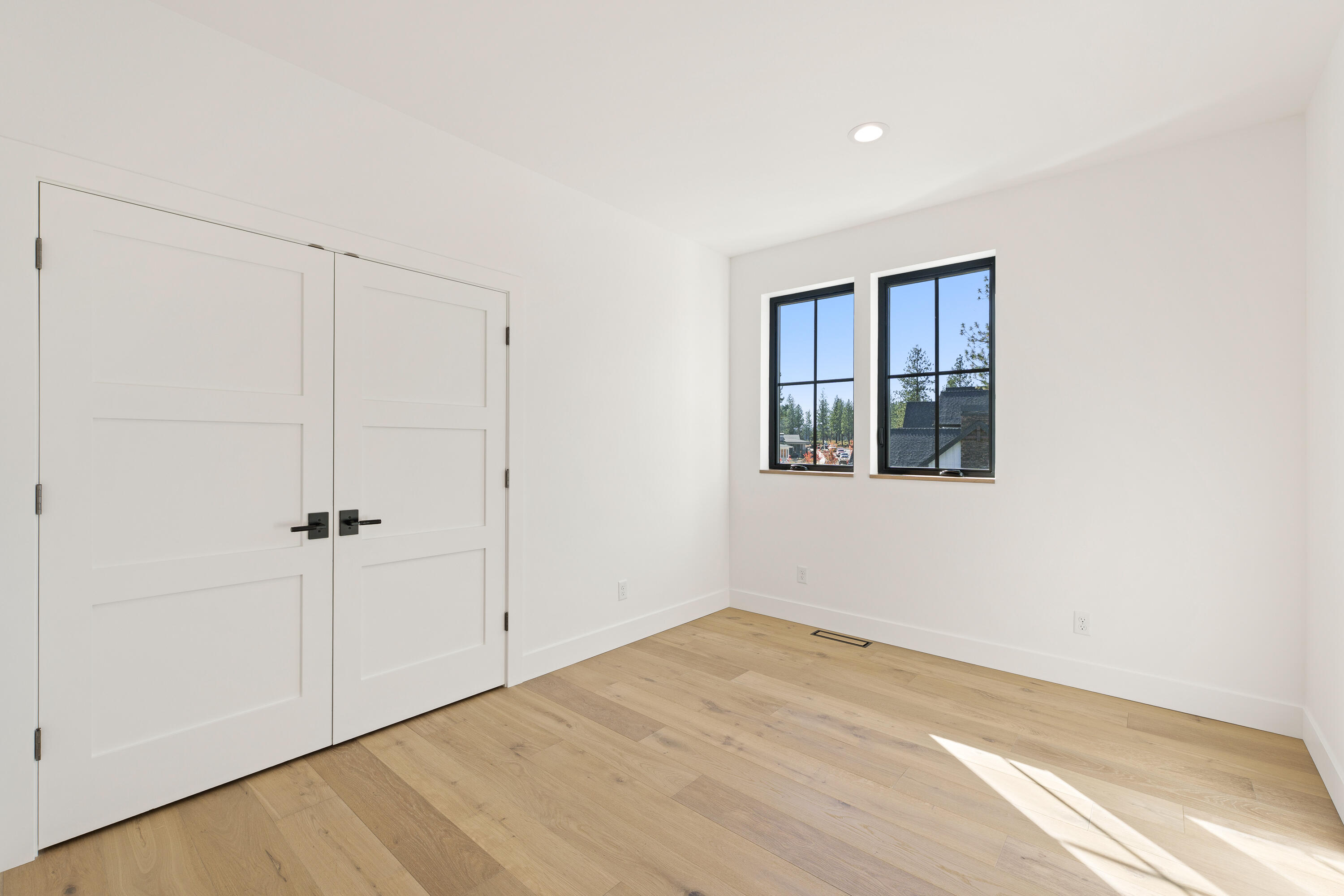 Discovery West Phase 6 & 7 - Residential