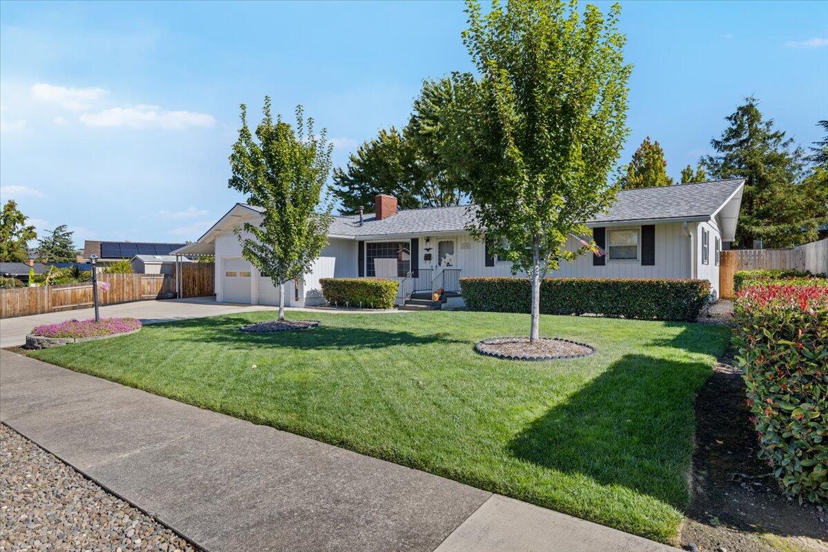 Blossom Hill Terrace Unit No 1 - Residential