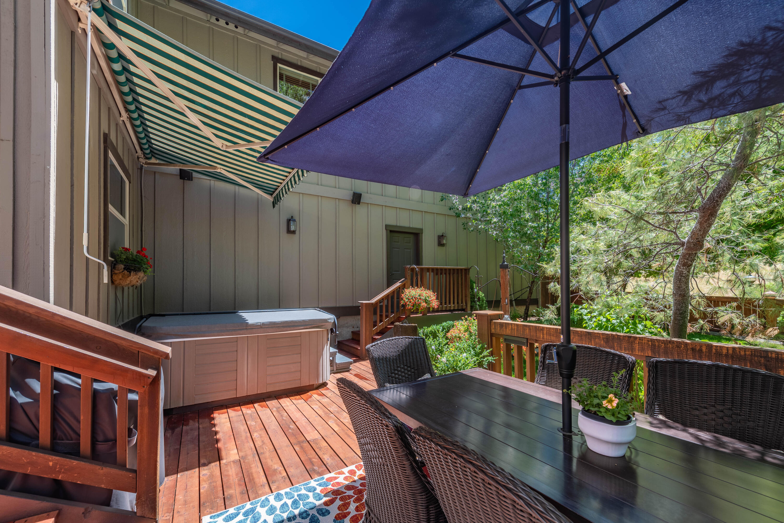 Mountain Pine - Residential
