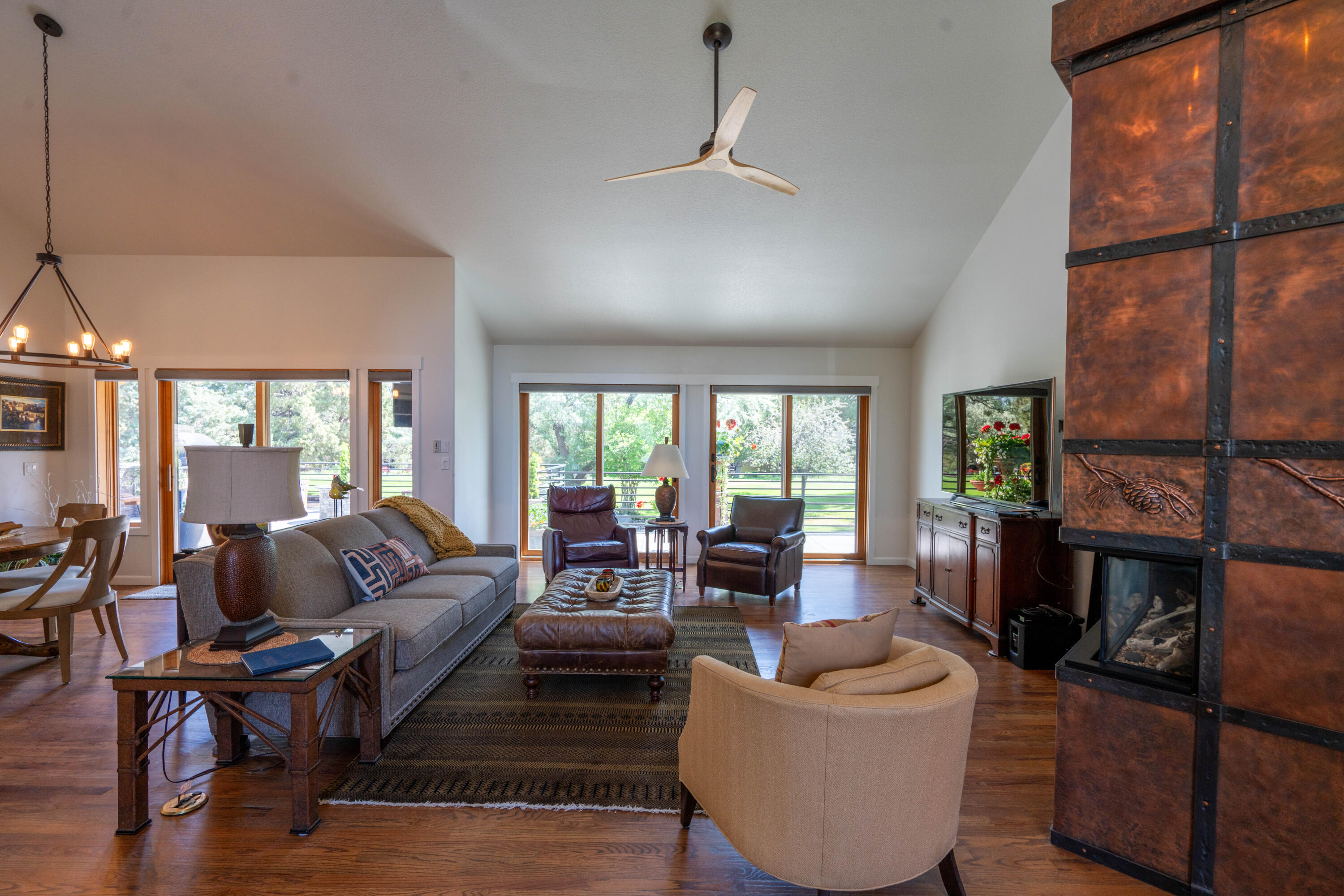 Eagle Crest - Residential