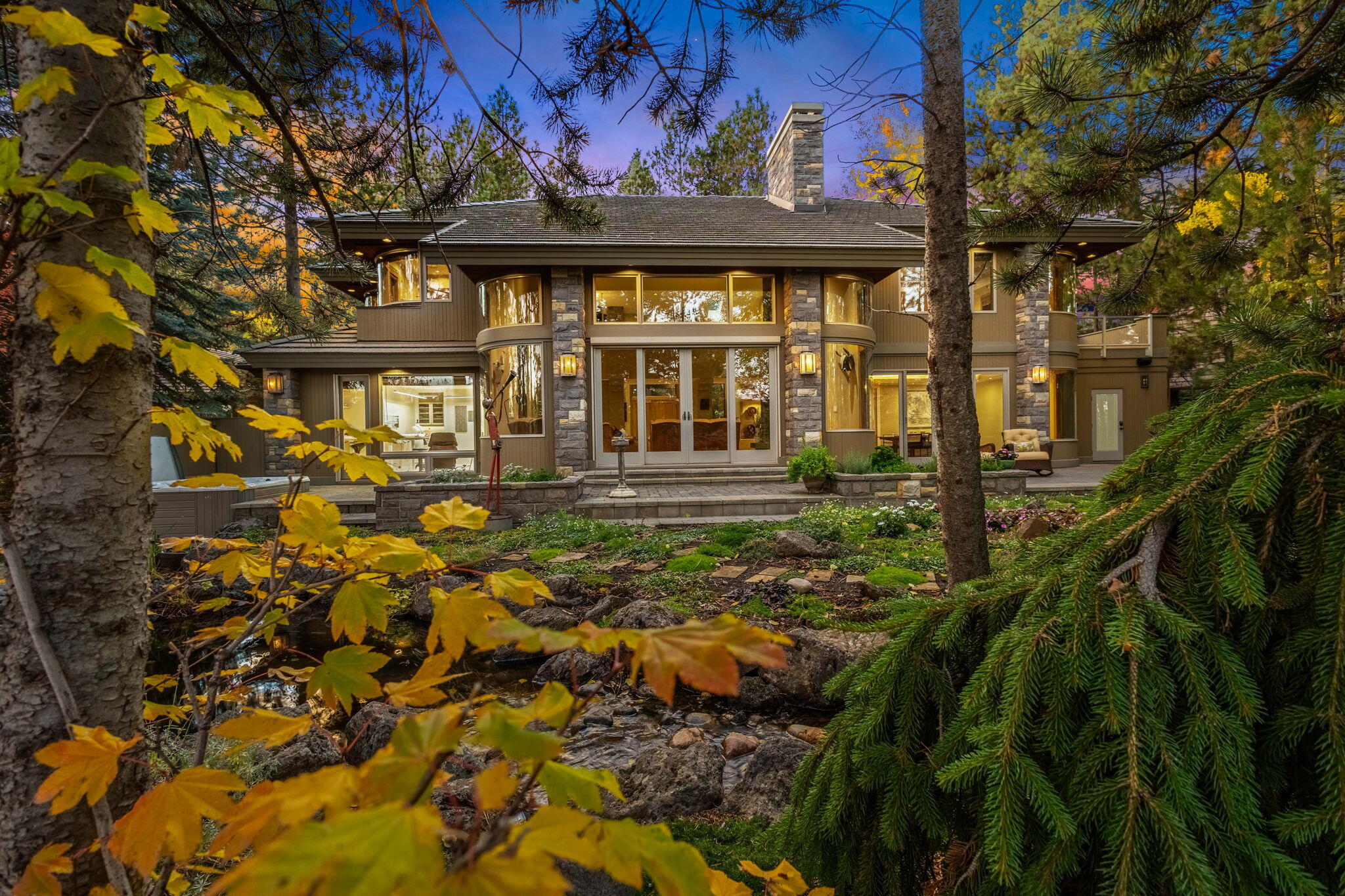 Broken Top - Residential