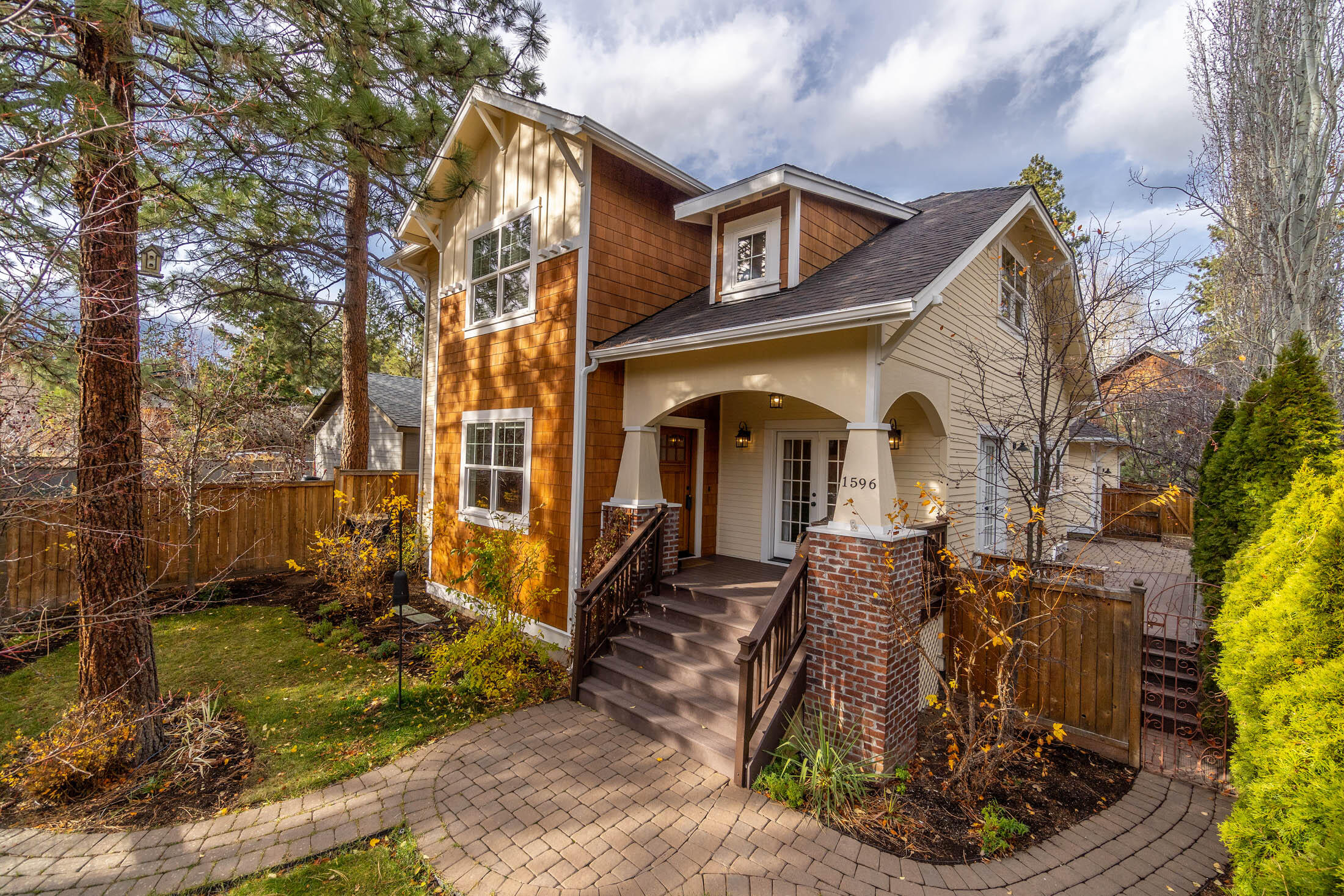 Bonne Home - Residential
