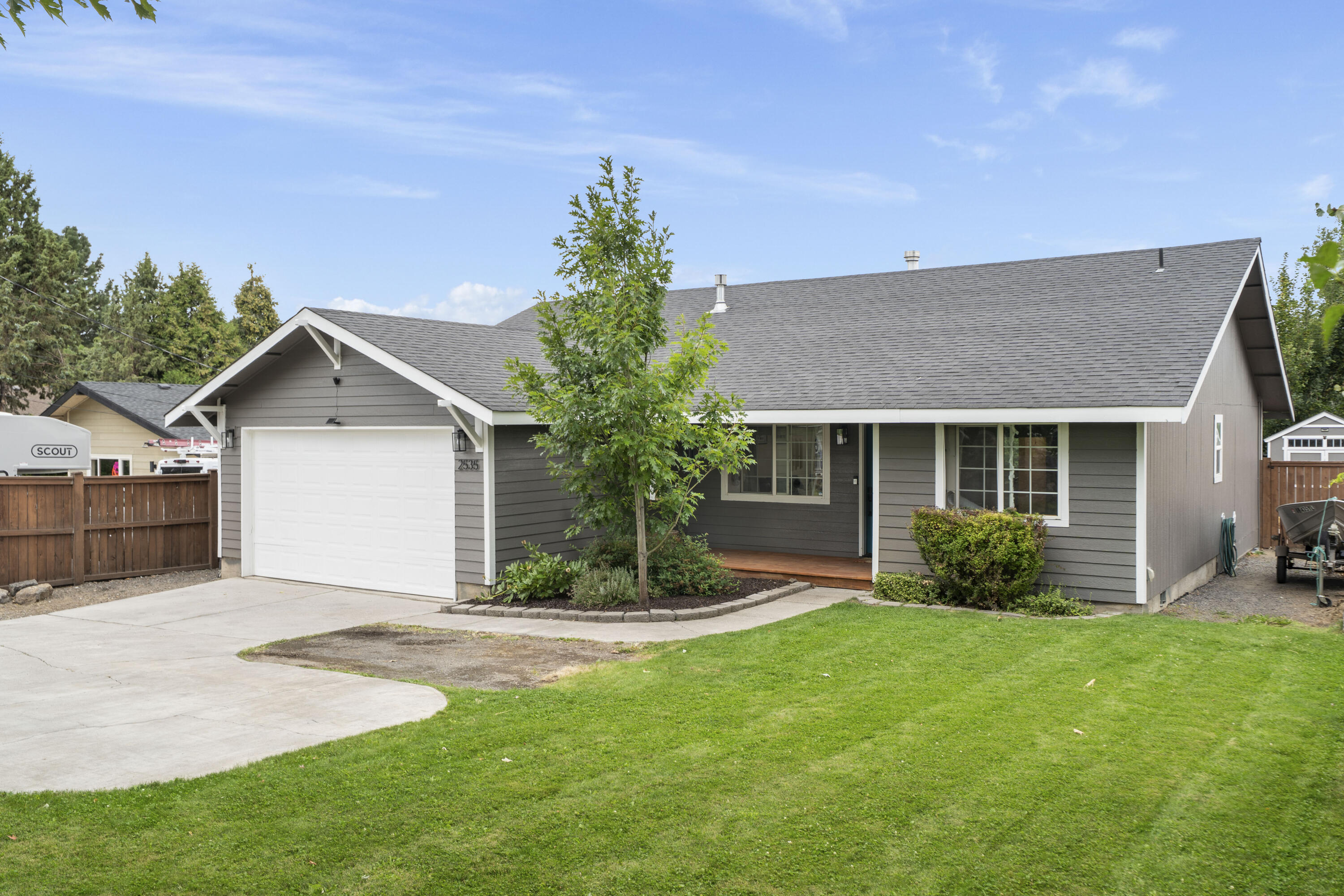 Bella Vista - Residential
