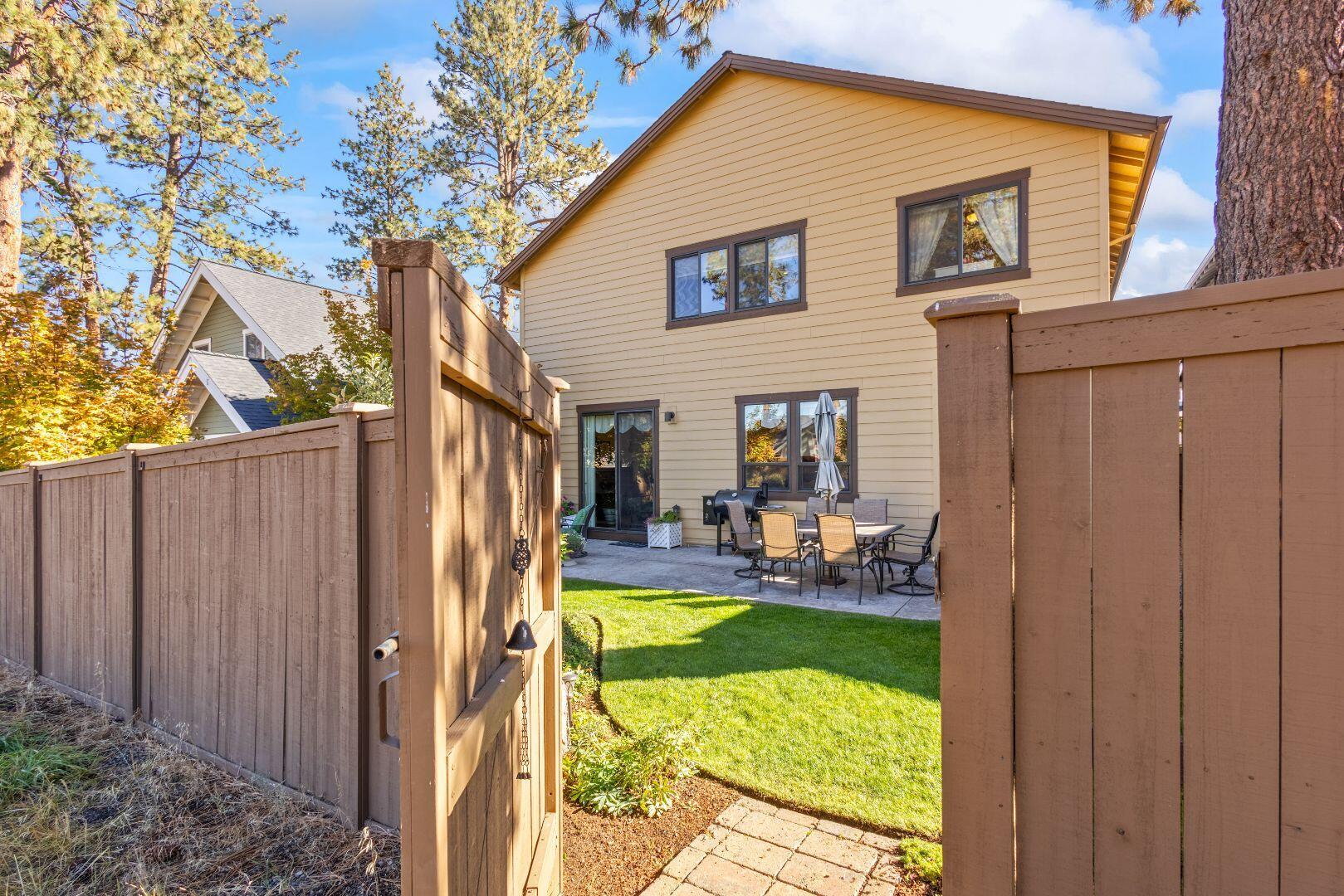 SaddleStone - Residential