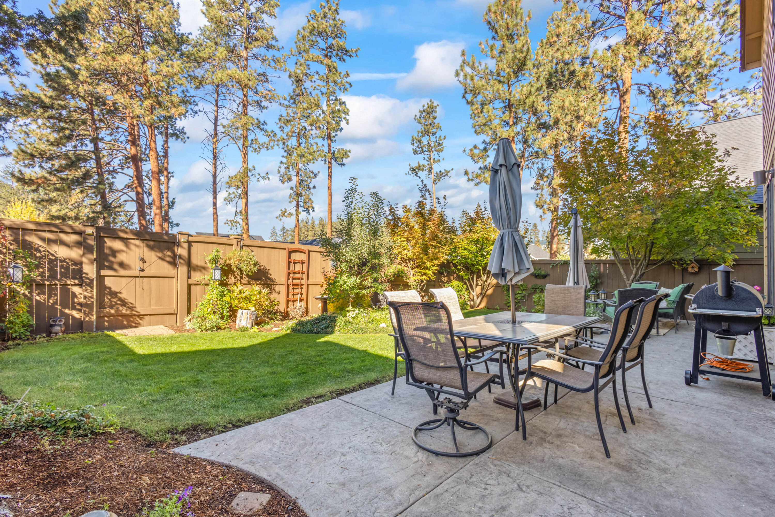 SaddleStone - Residential