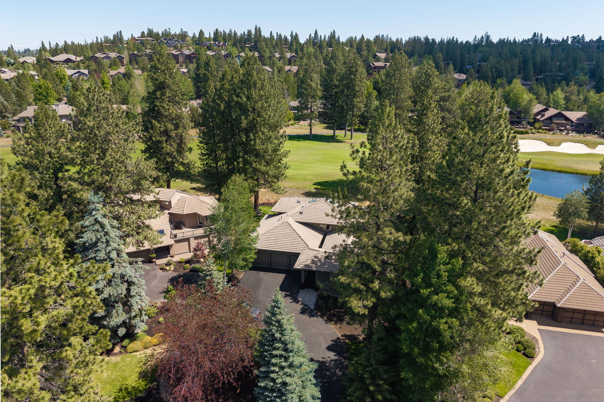 Broken Top - Residential