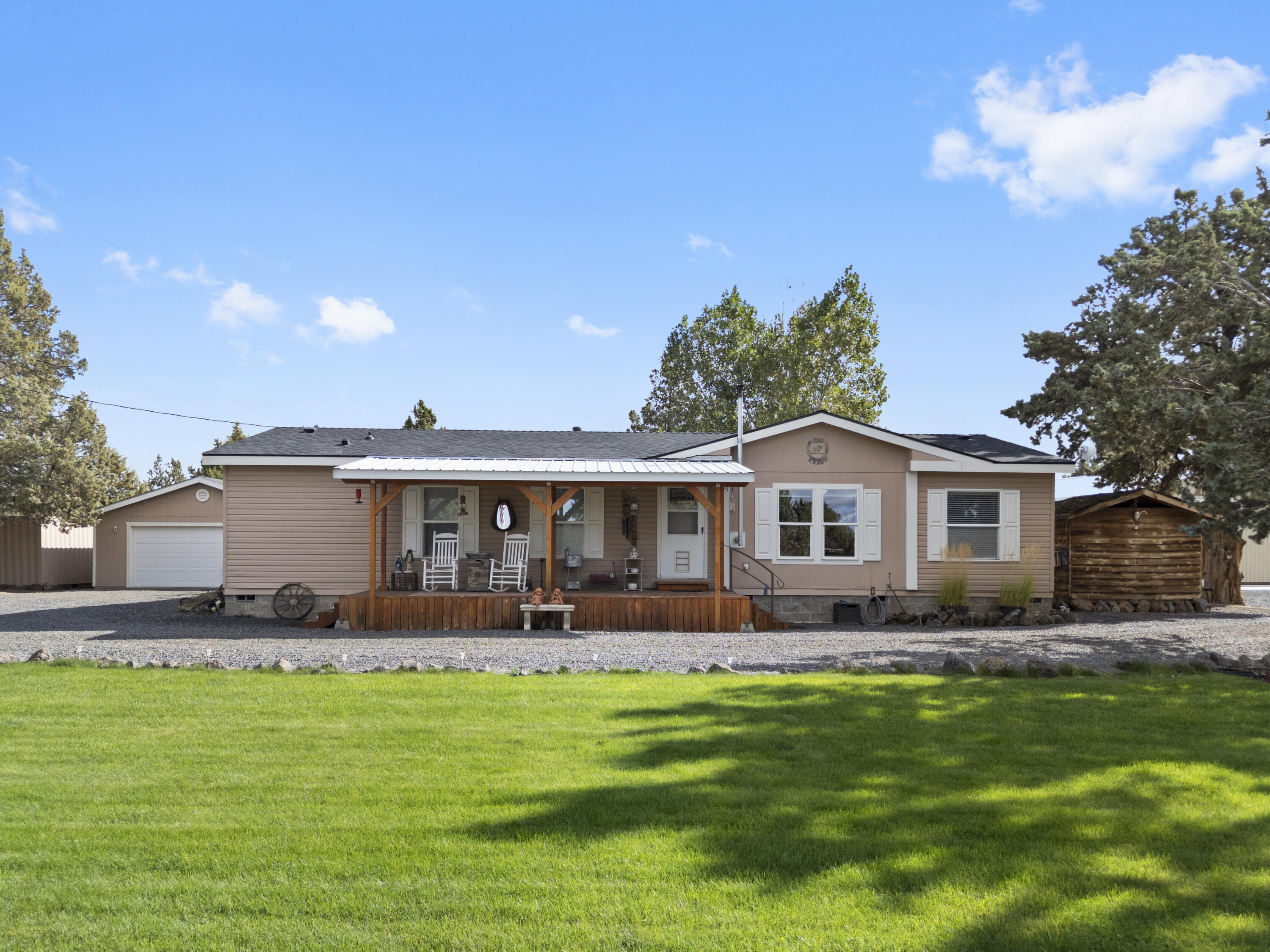Twin Lakes Ranch - Residential