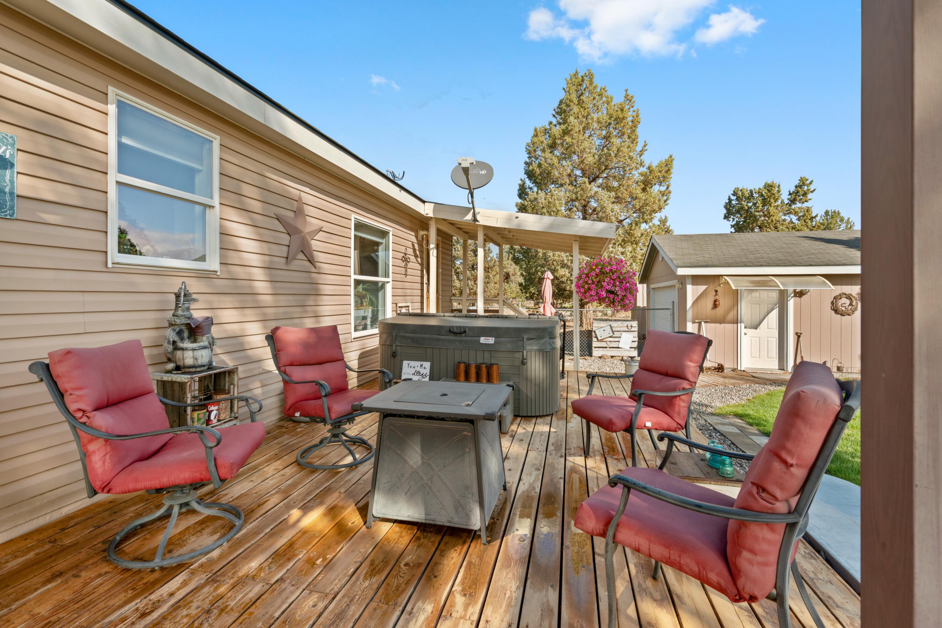 Twin Lakes Ranch - Residential