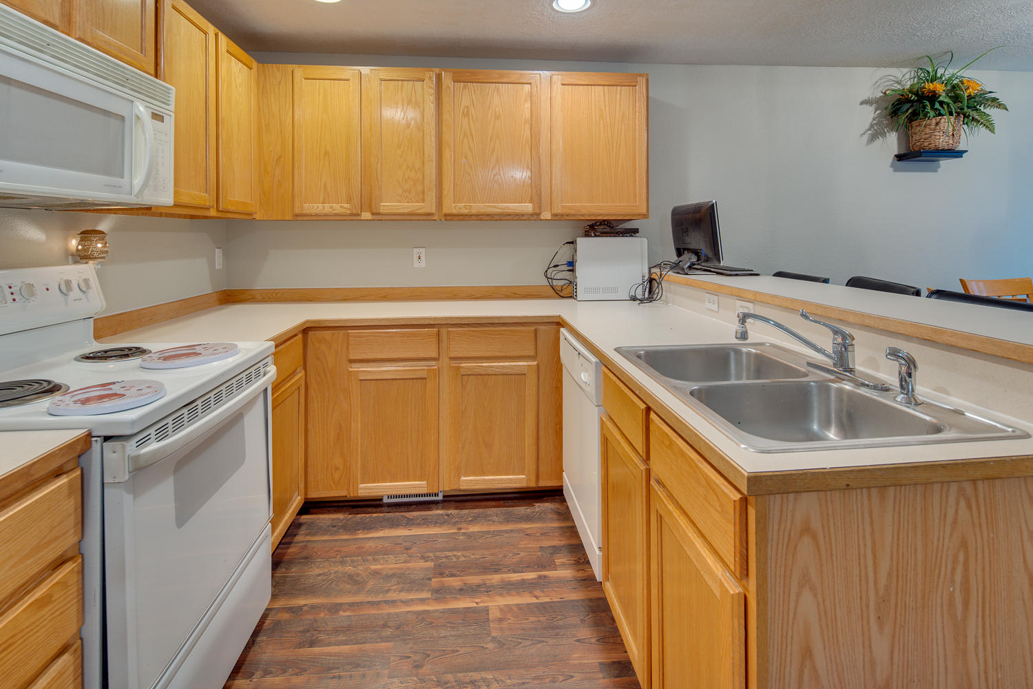 Sage Townhomes Condo - Residential