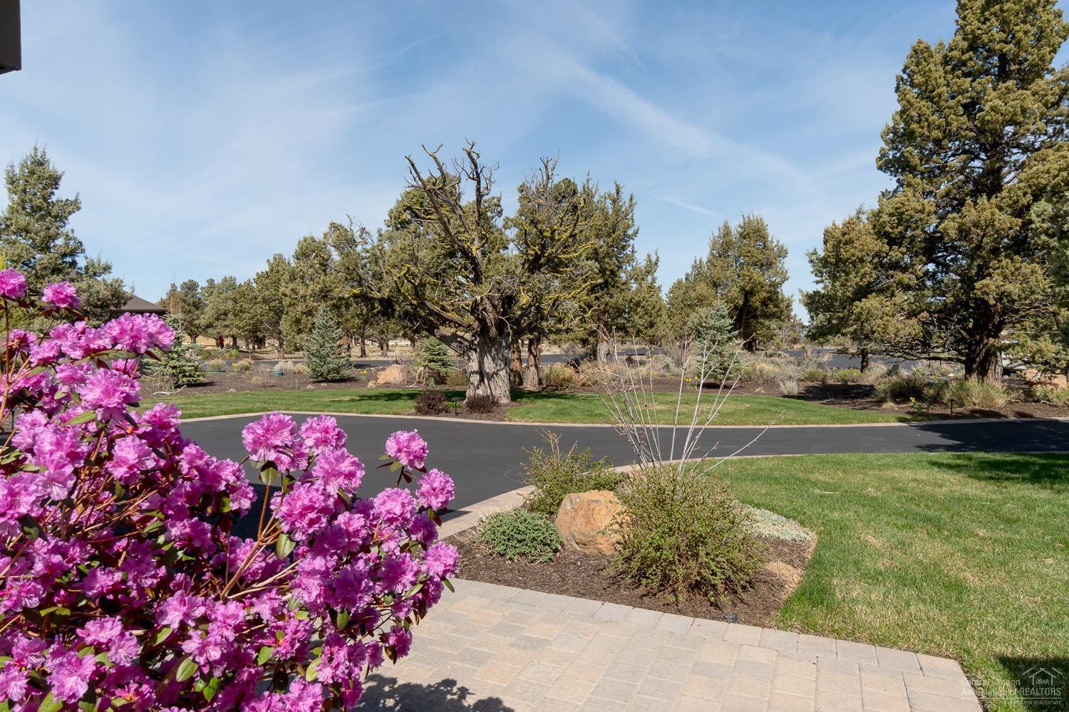 Eagle Crest - Residential