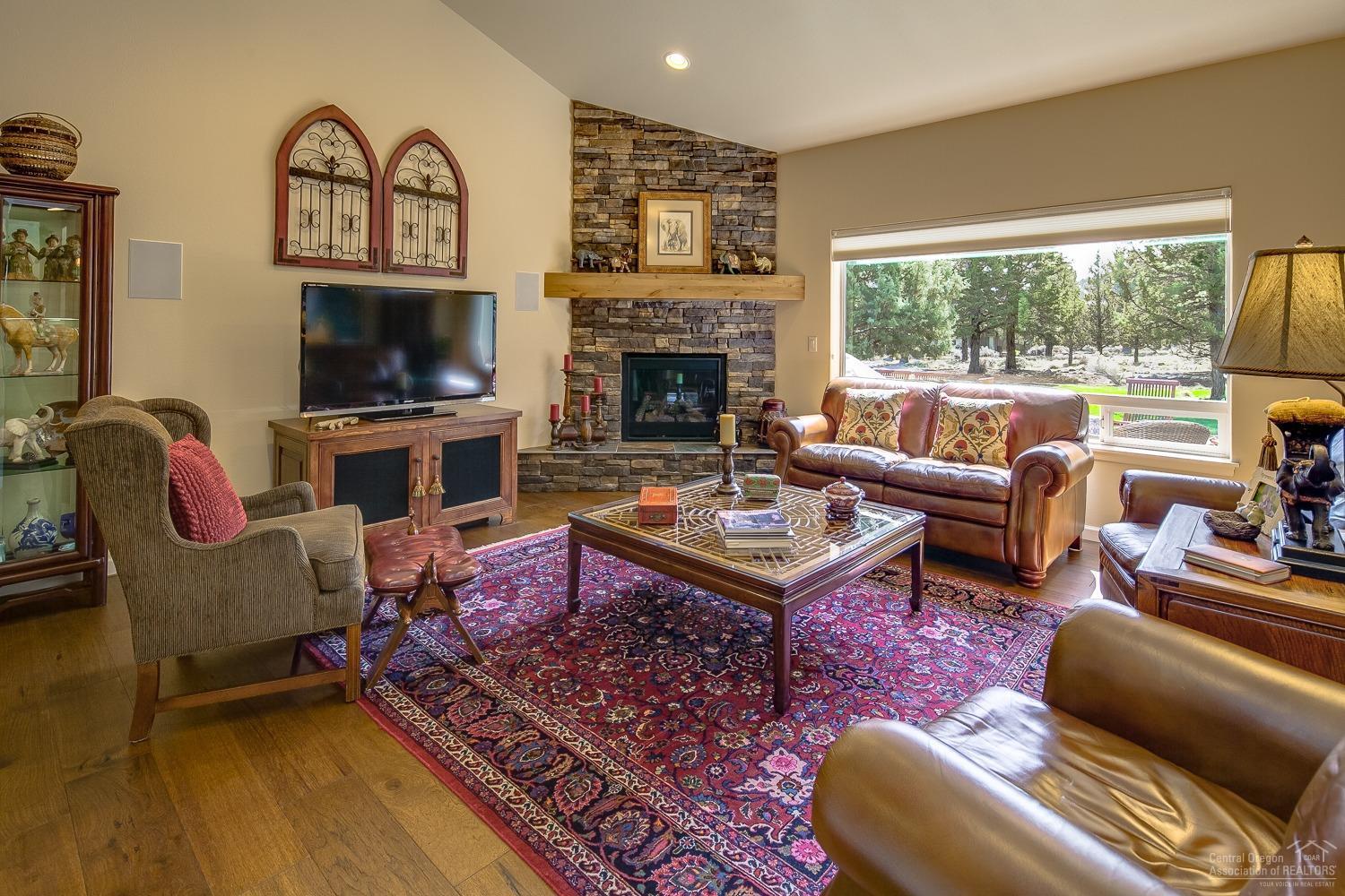 Eagle Crest - Residential