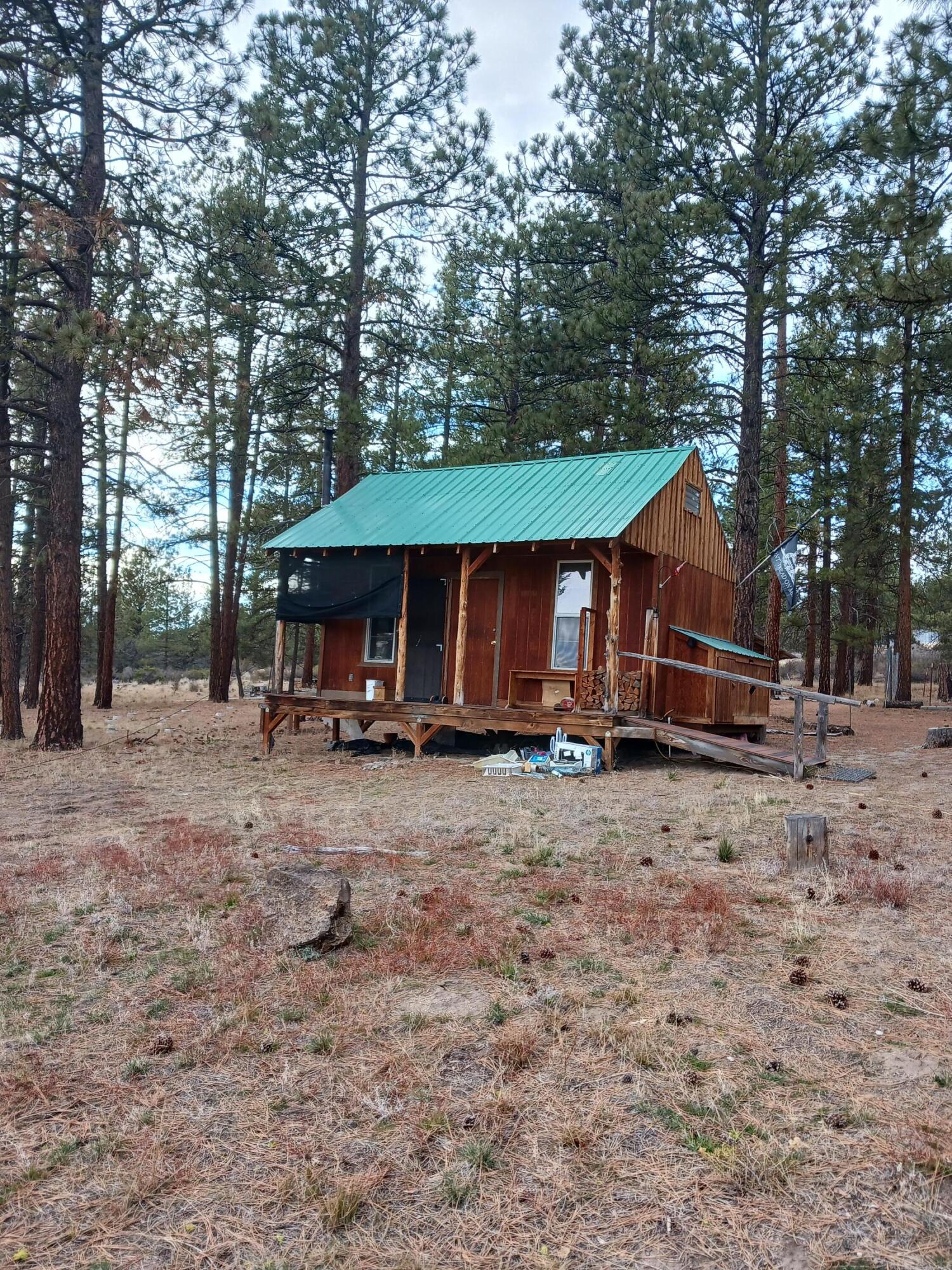 Oregon Pines - Land