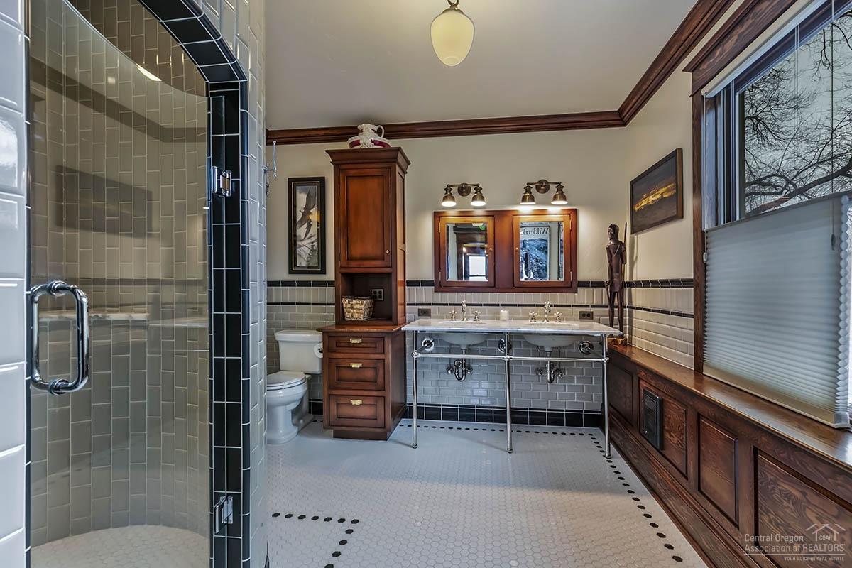 Deschutes - Residential