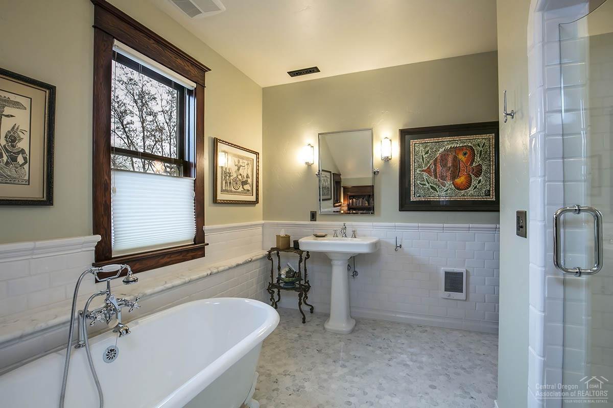 Deschutes - Residential