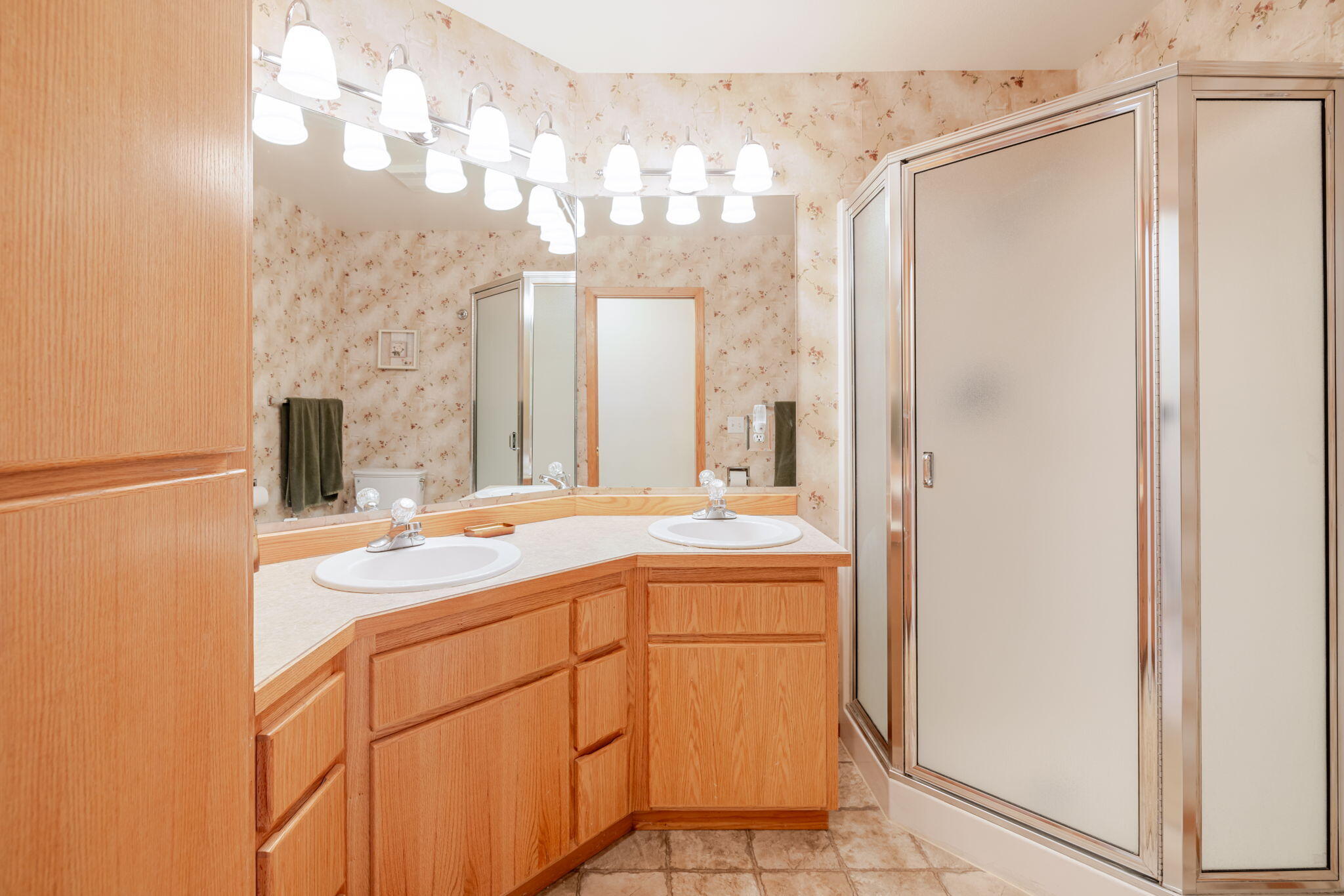 Fairway Point Villag - Residential