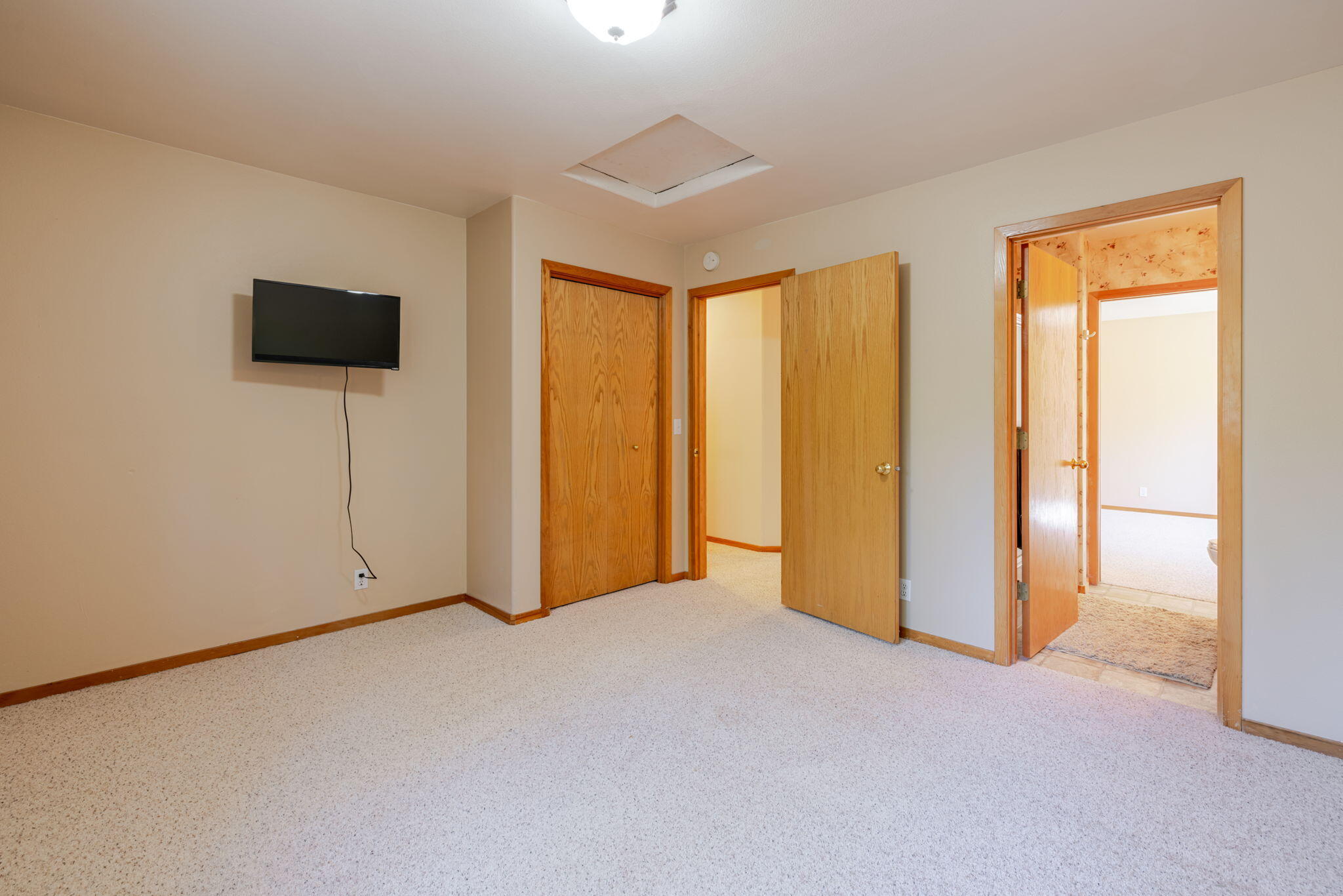 Fairway Point Villag - Residential