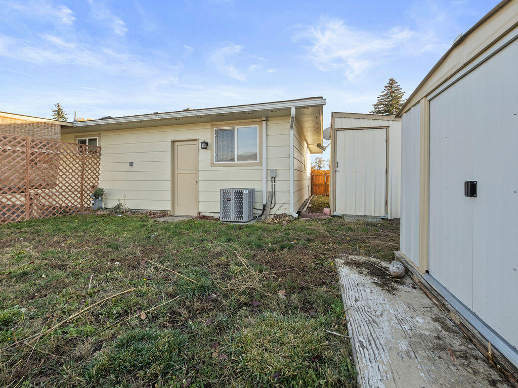Mazama Gardens - Residential