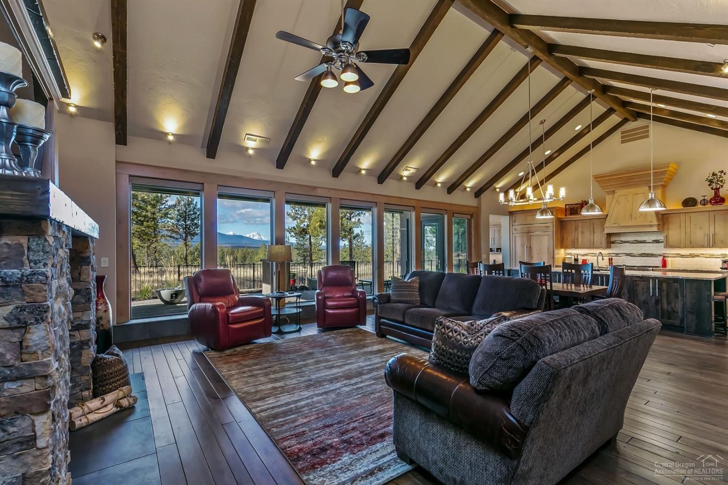 Three Pines Ridge - Residential