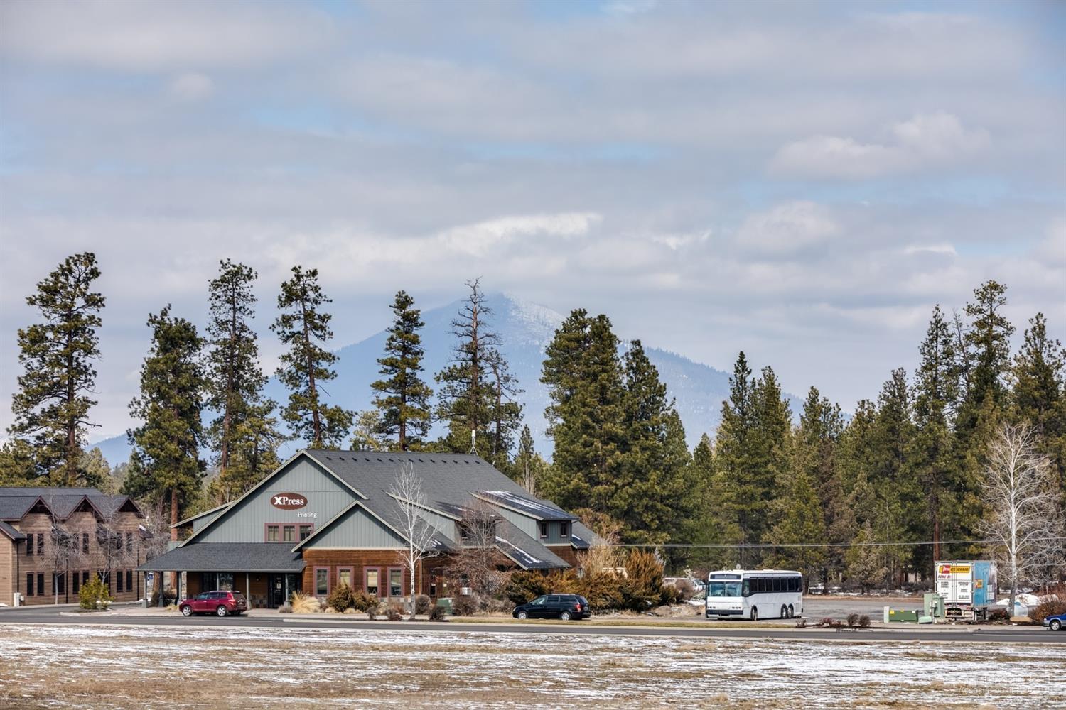 Pine Meadow Vill - Residential
