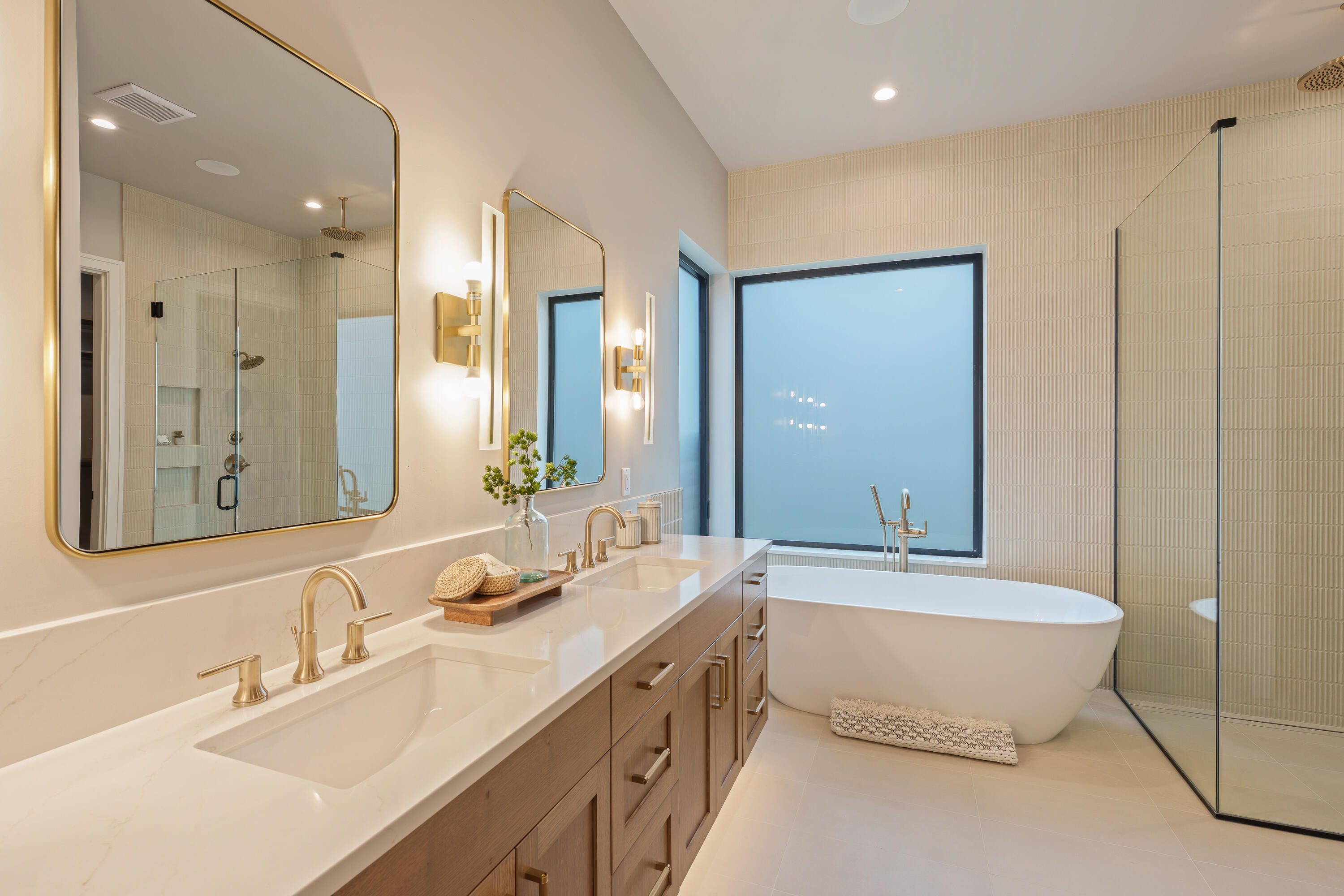 Discovery West Phase 6 & 7 - Residential