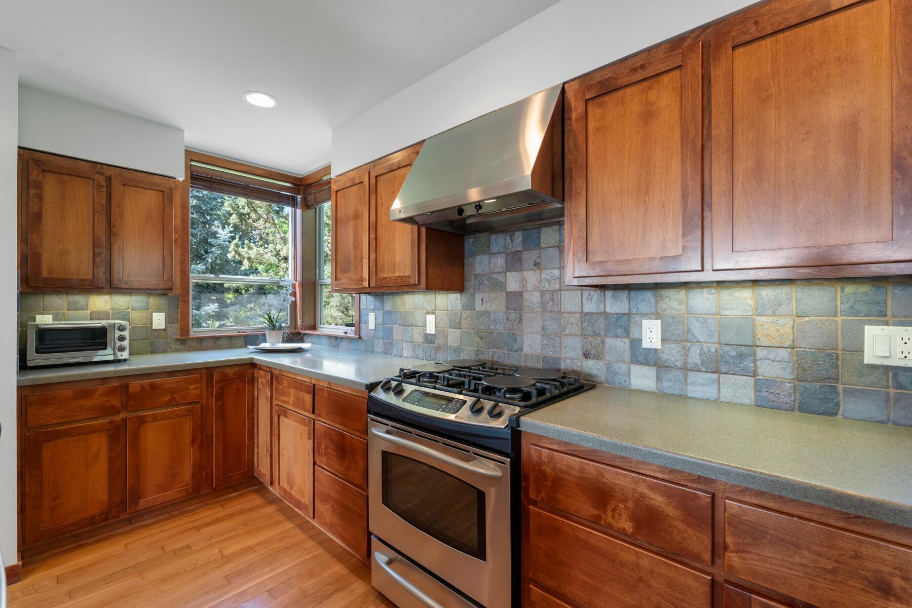 Eagle Crest - Residential