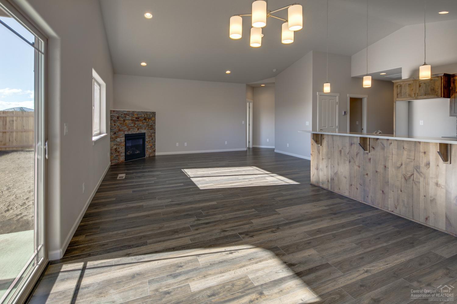 Fieldstone Crossing - Residential