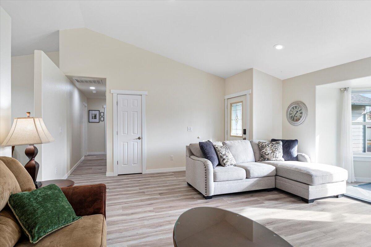 Redhawk - Residential