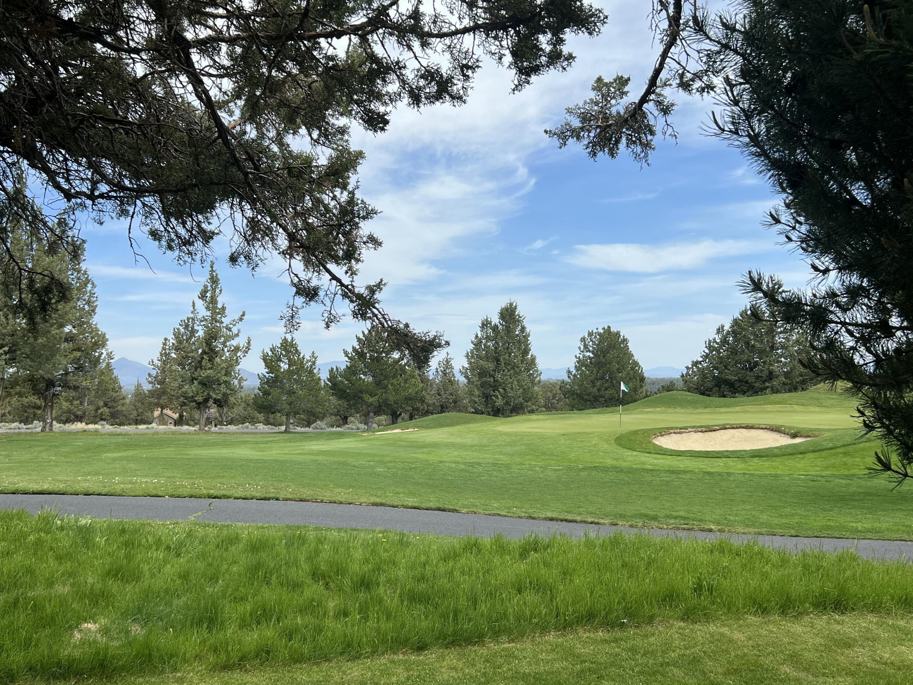 Eagle Crest - Residential