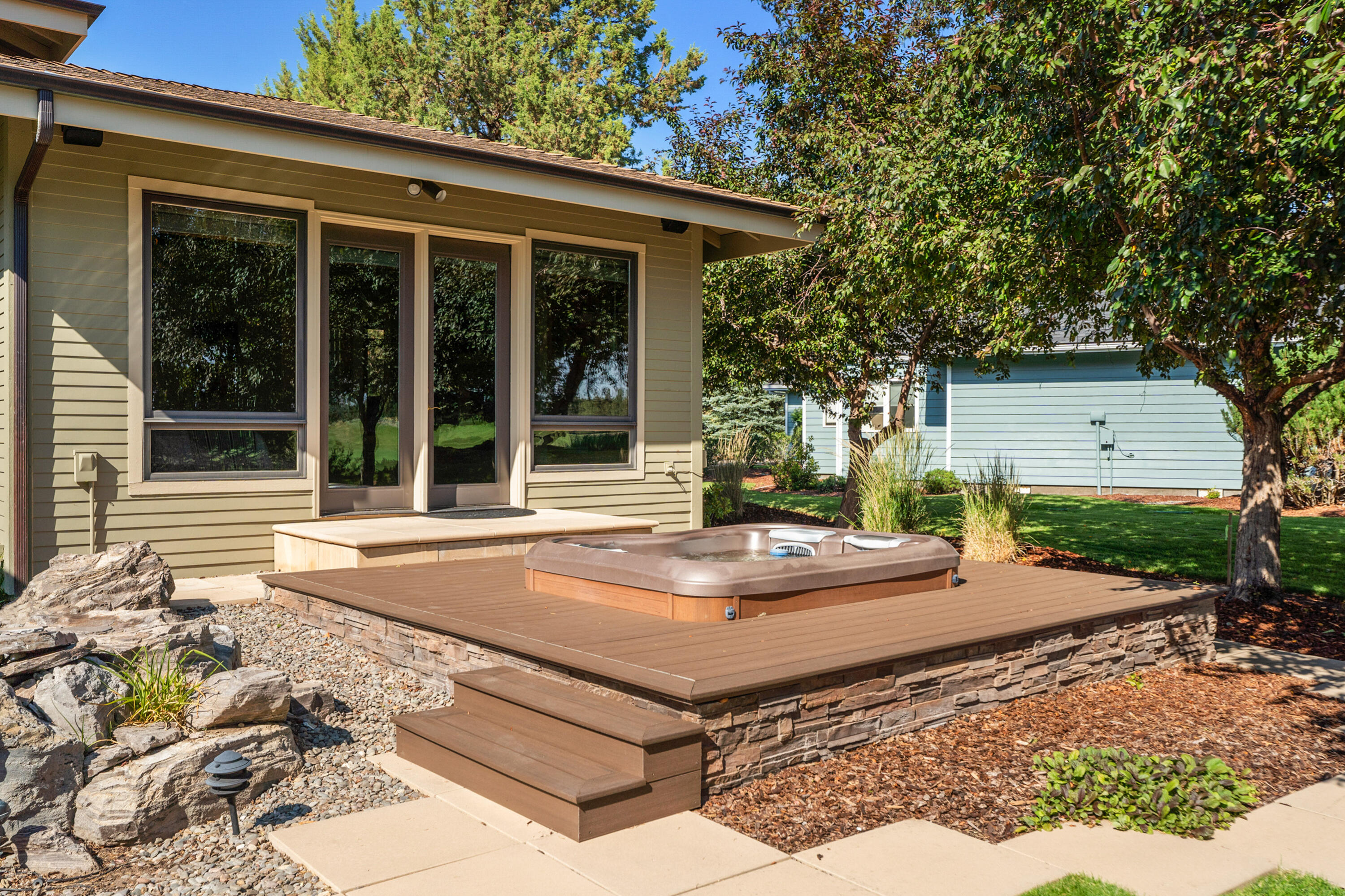 Eagle Crest - Residential