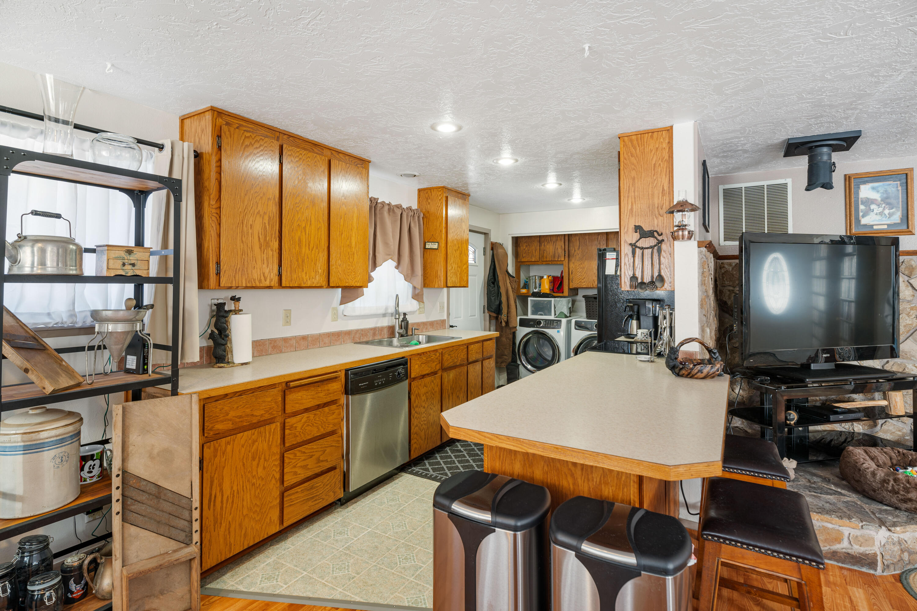 Crane Prairie Est - Residential