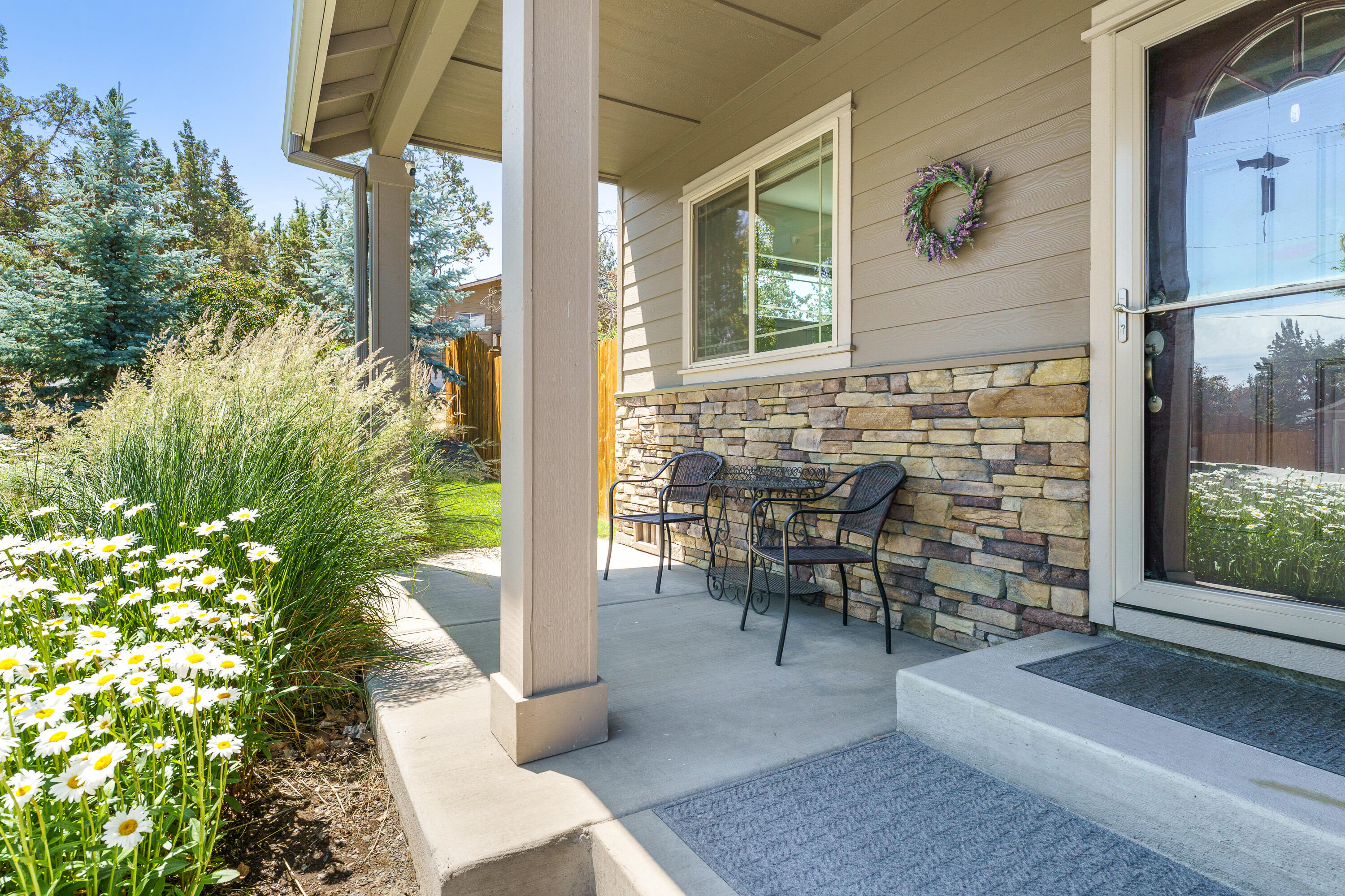 Kian Canyon - Residential