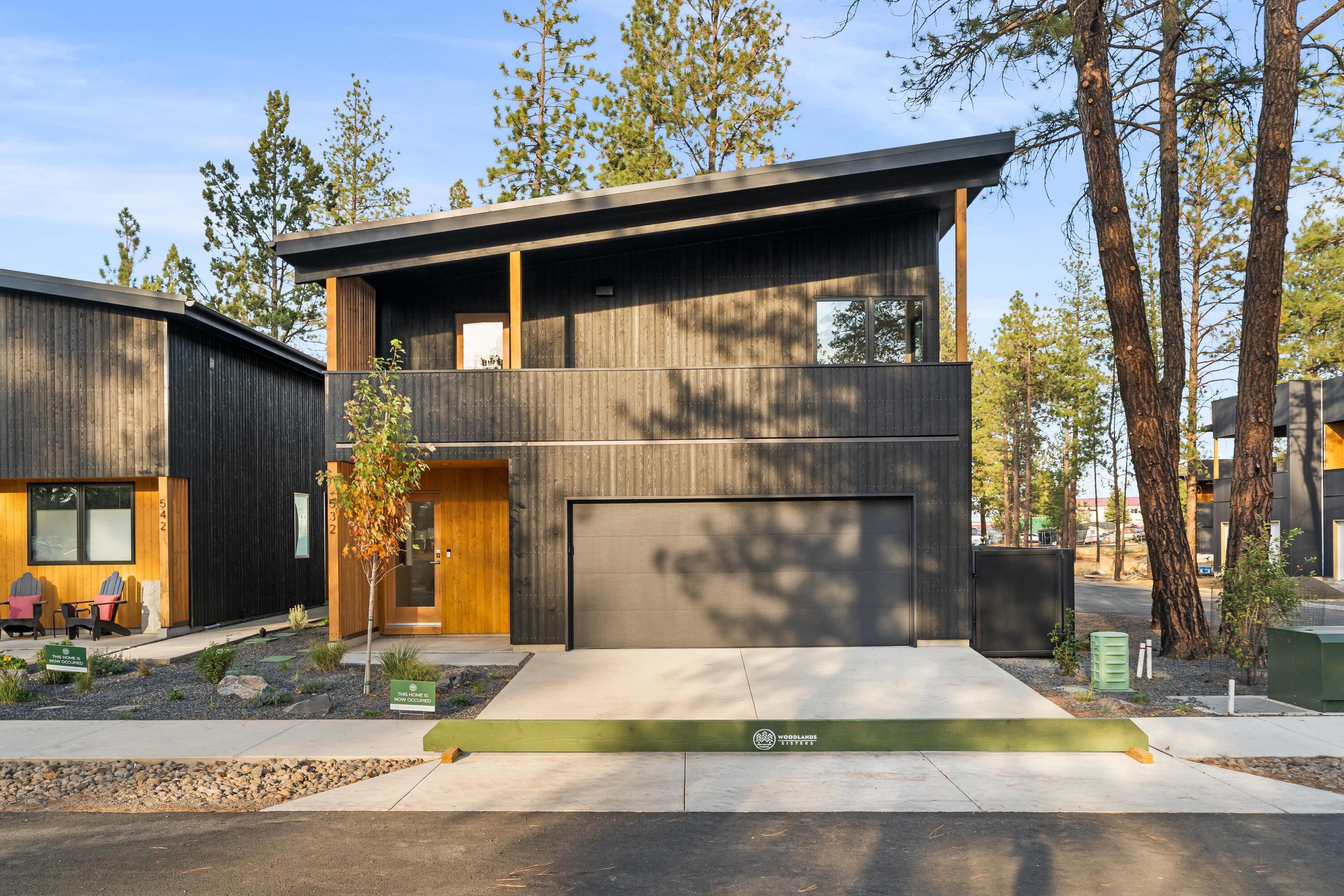 Sisters Woodlands - Residential