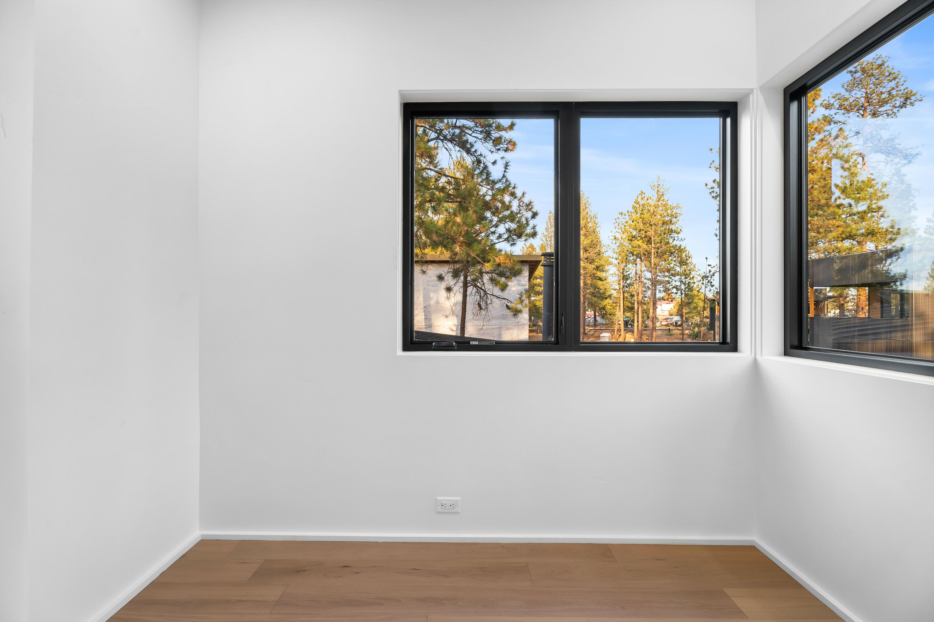 Sisters Woodlands - Residential