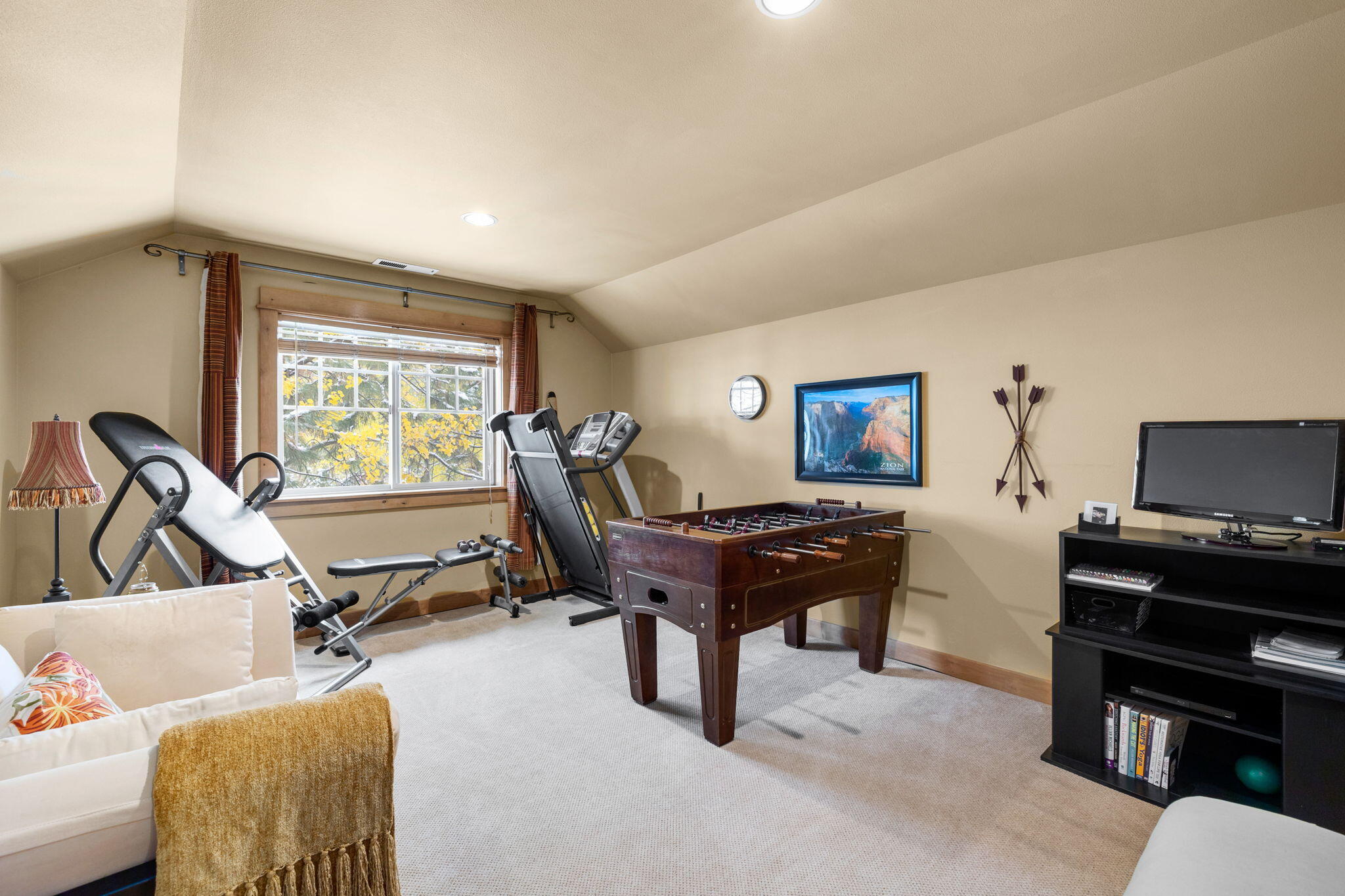 Mountain Pine - Residential