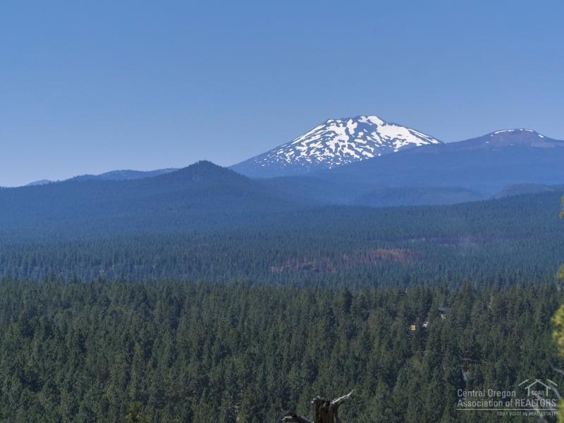 Awbrey Butte - Land