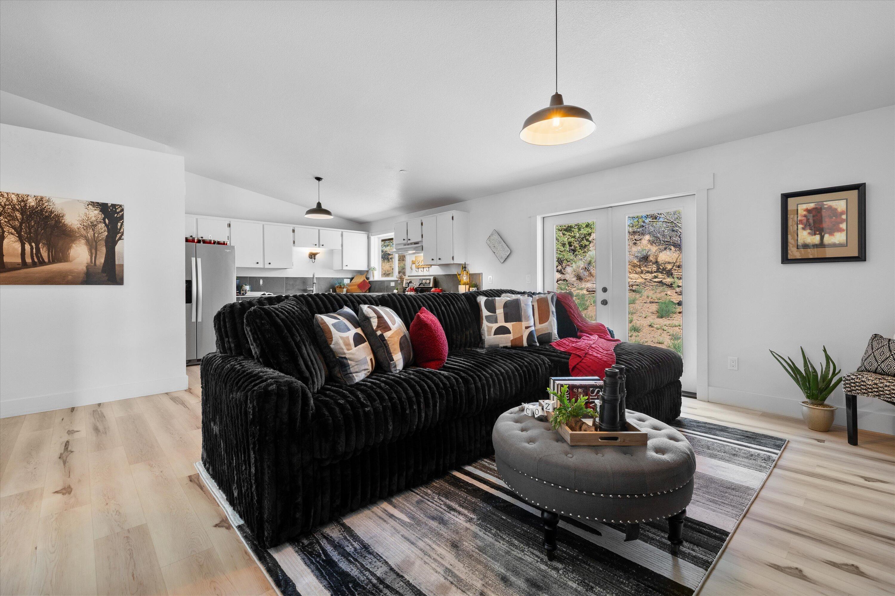 Bend Cascade View - Residential