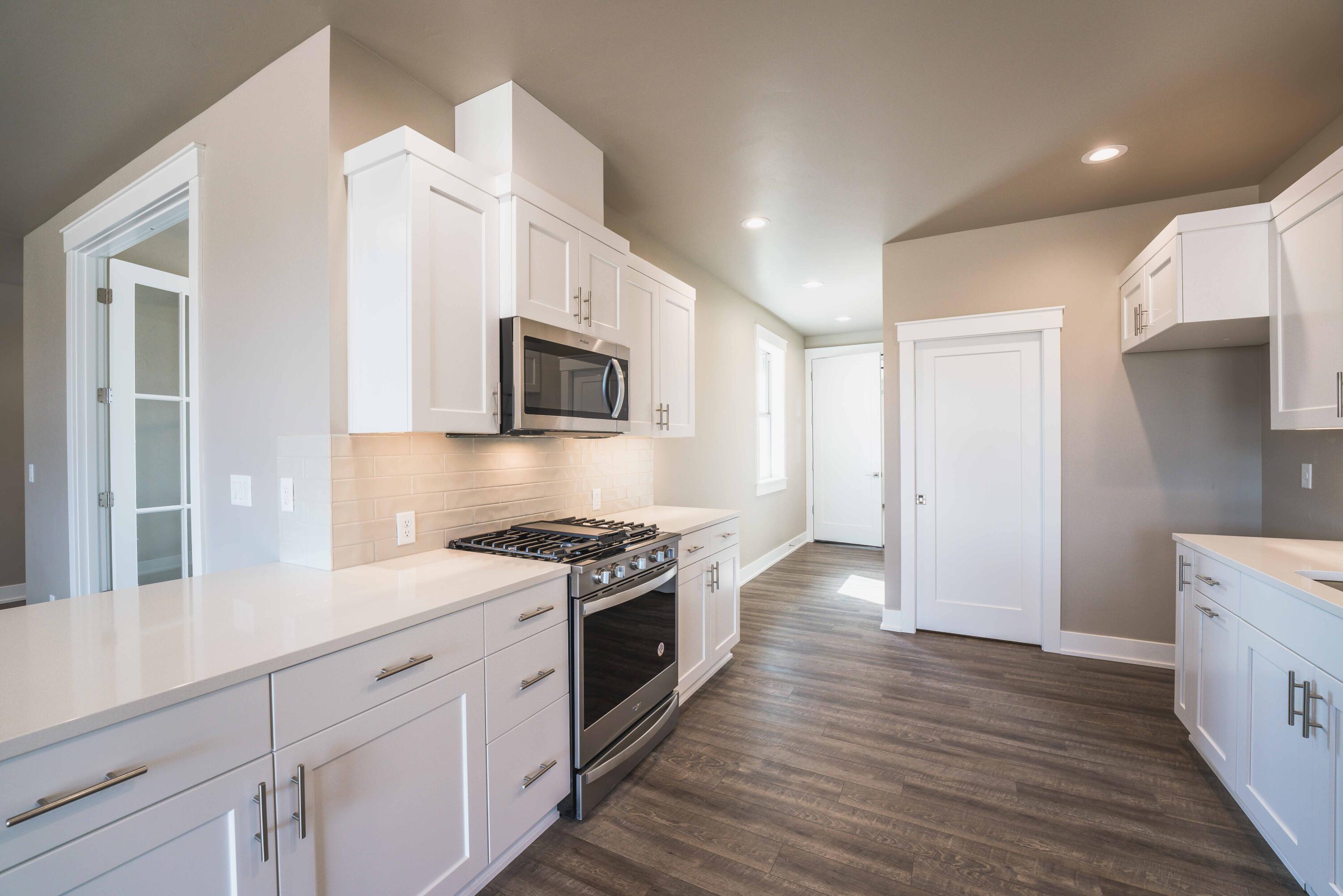 Dry Canyon - Residential