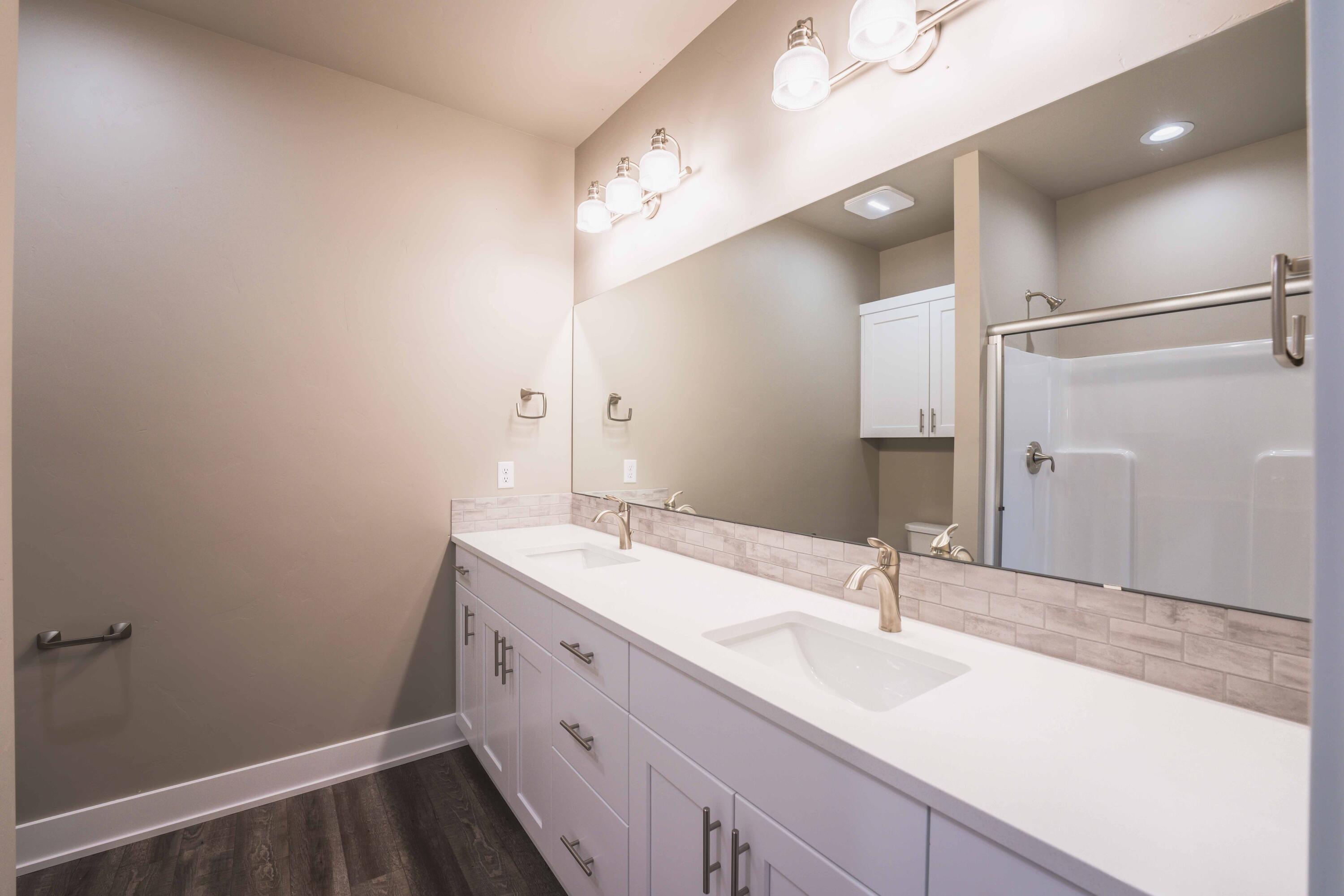 Dry Canyon - Residential